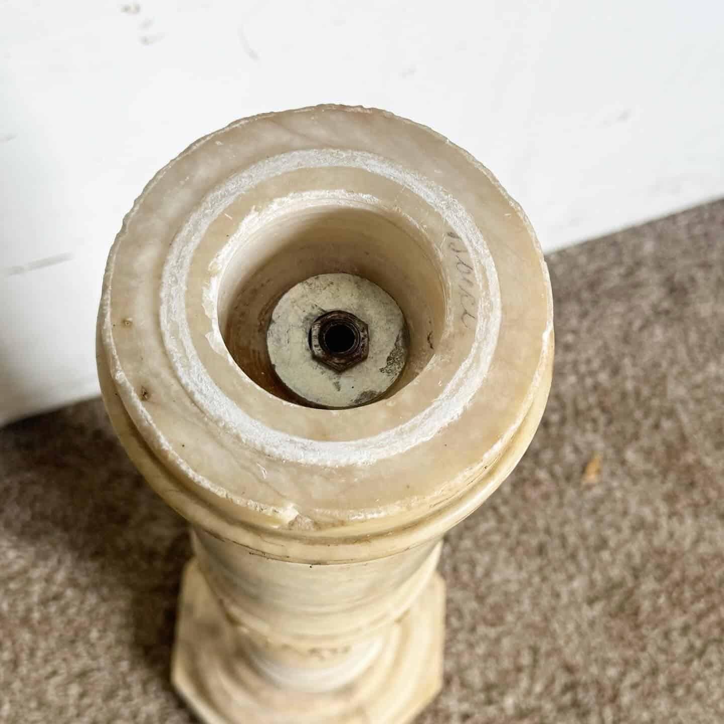 Antique Alabaster Marble Stone Pedestal In Good Condition In Delray Beach, FL