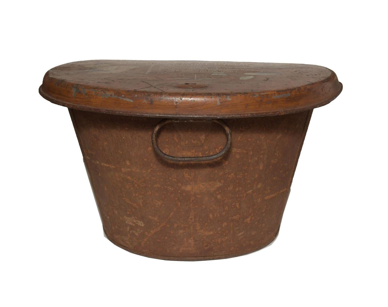 19th Century Antique Alaska Gold Rush Bath Tub / Trunk / Table Circa 1880s For Sale