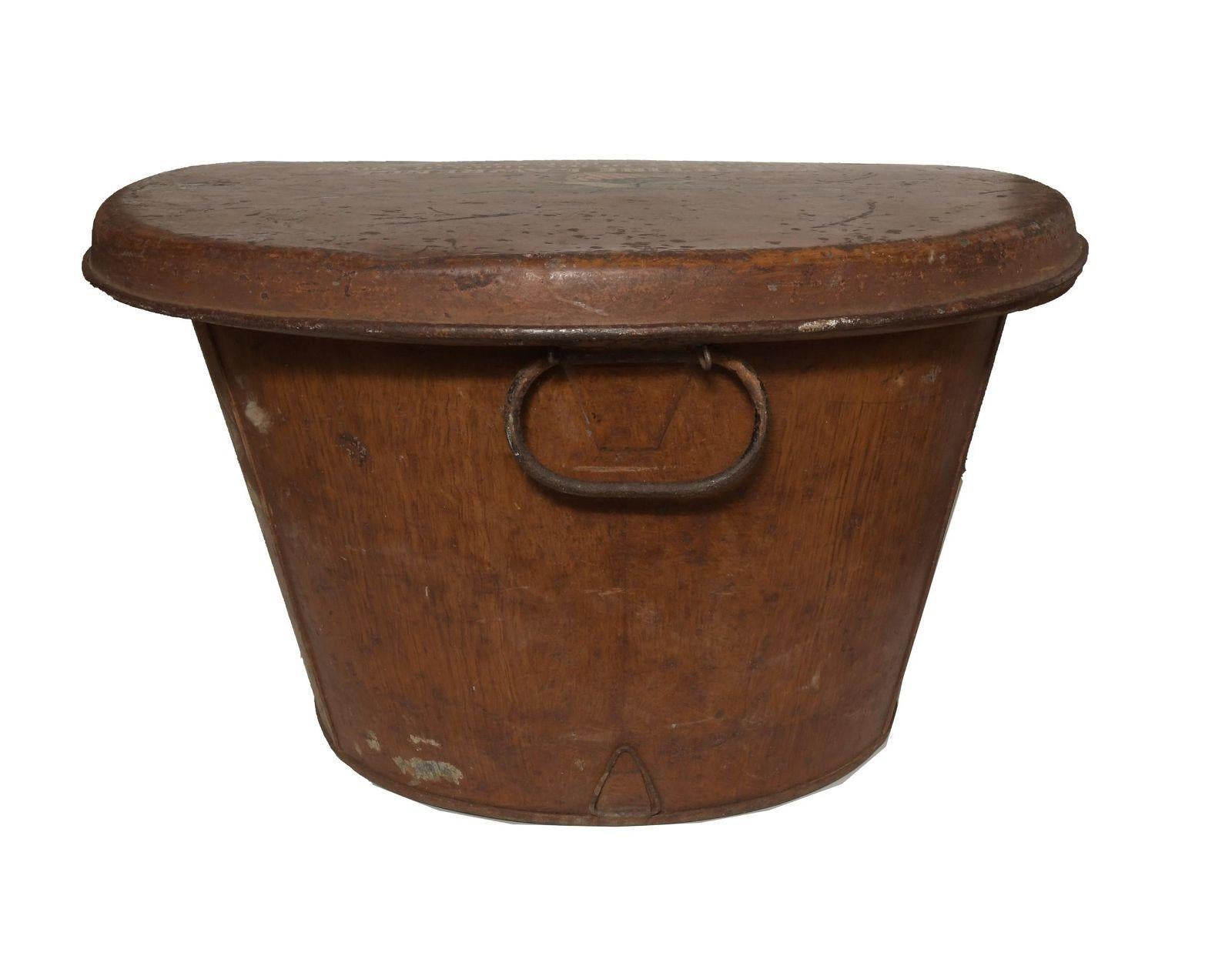Metal Antique Alaska Gold Rush Bath Tub / Trunk / Table Circa 1880s For Sale
