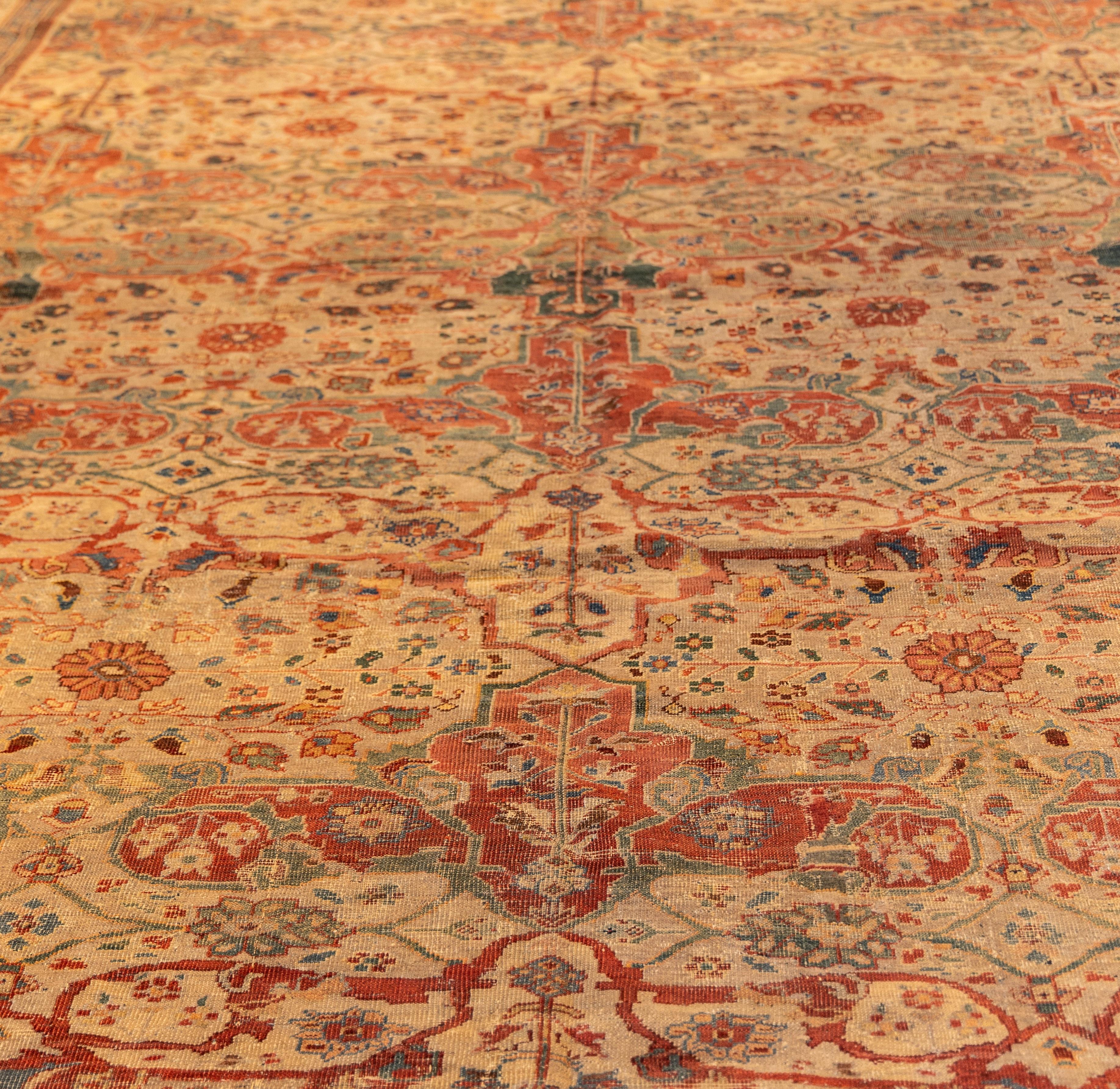 Hand-Woven Antique all over Sultanabad  Rug late 19th century For Sale