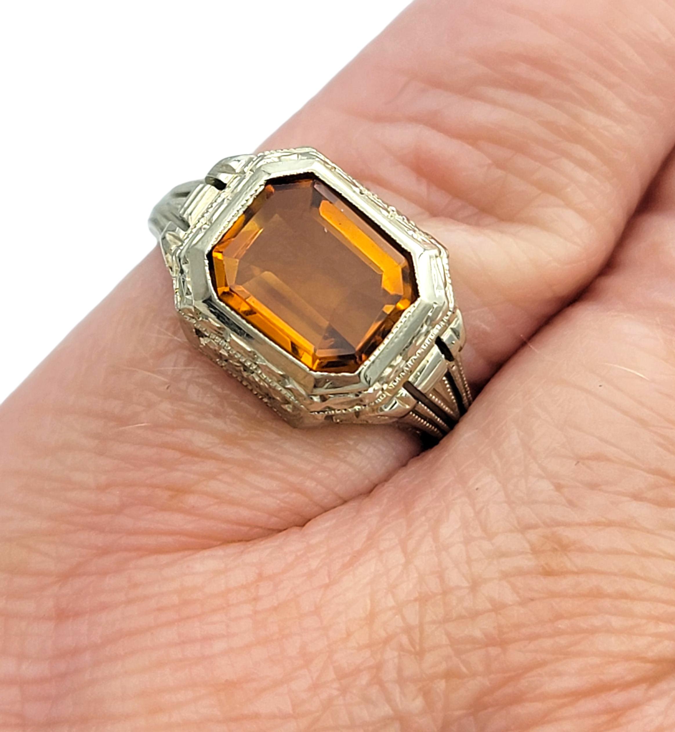 Bague ancienne Allsopp Brothers en or blanc 20 carats, citrine orange taille émeraude en vente 4