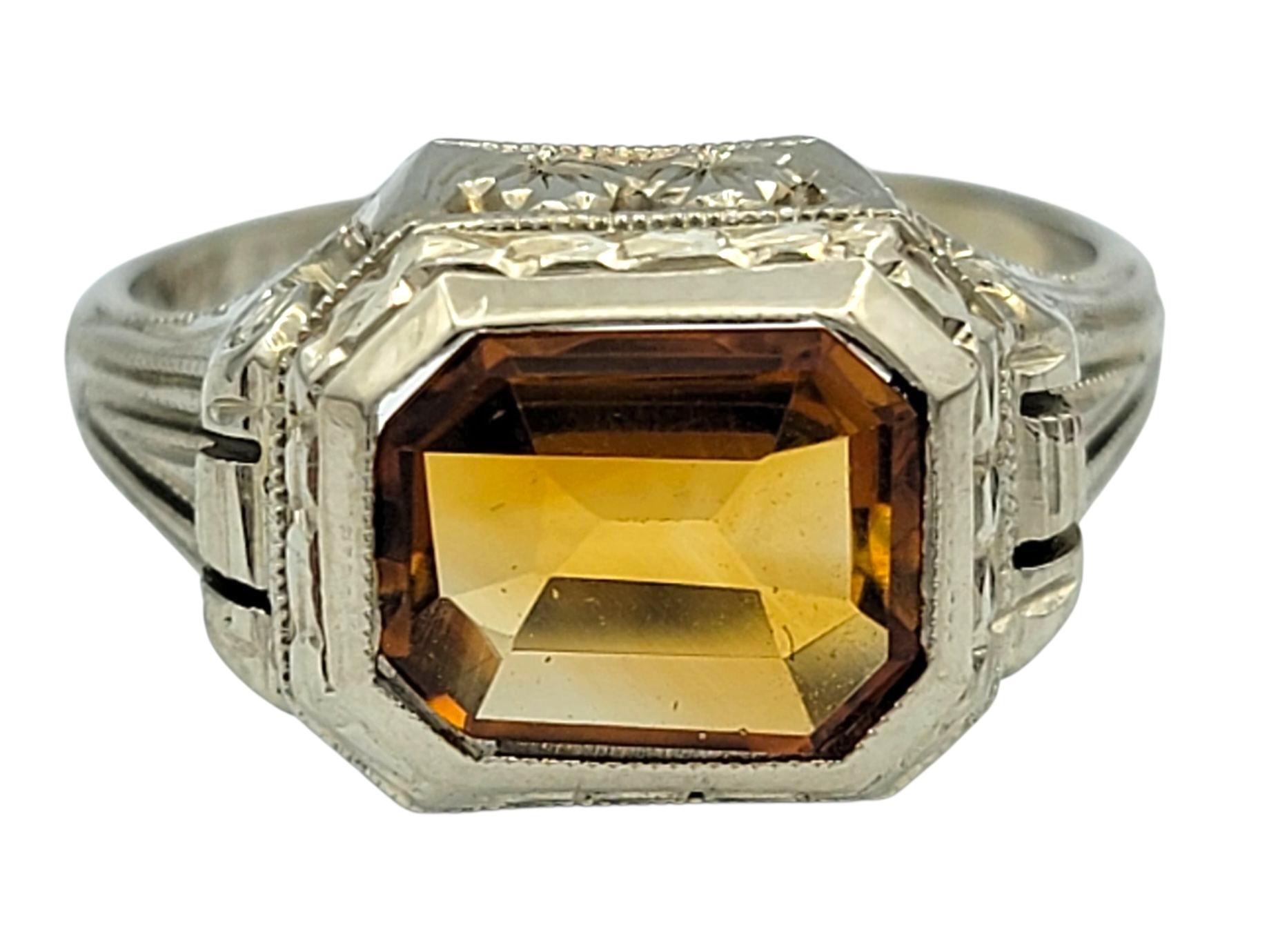 Bague ancienne Allsopp Brothers en or blanc 20 carats, citrine orange taille émeraude Pour femmes en vente