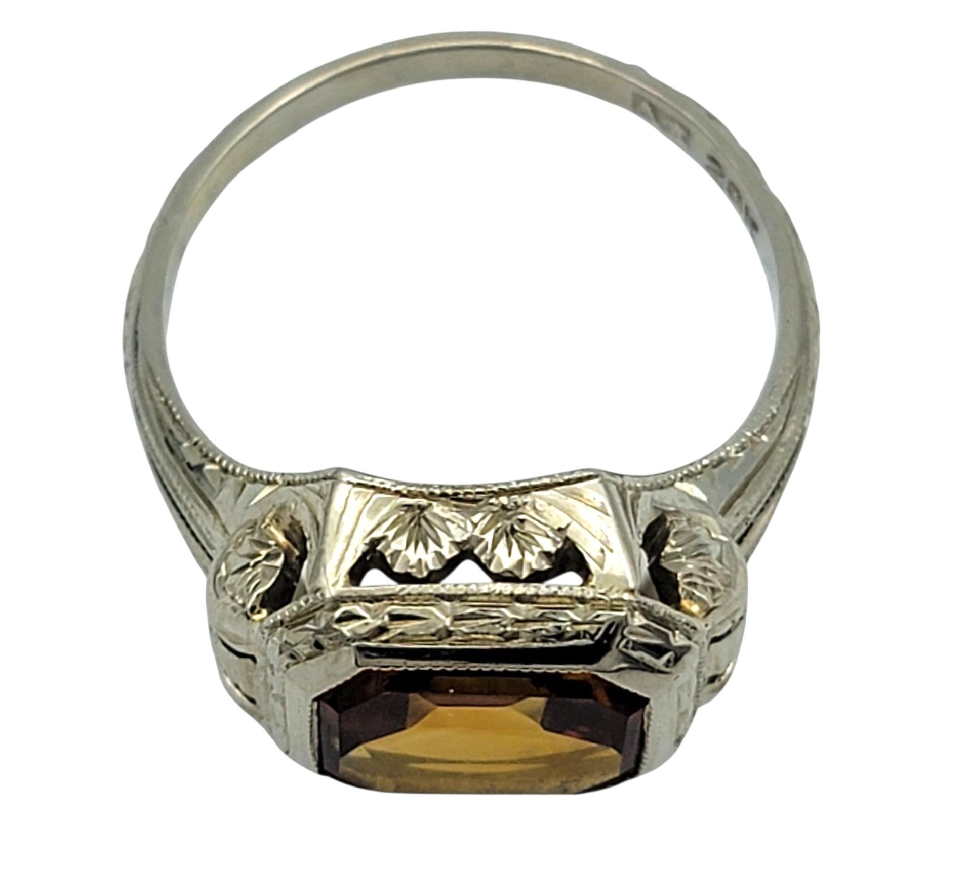 Bague ancienne Allsopp Brothers en or blanc 20 carats, citrine orange taille émeraude en vente 1