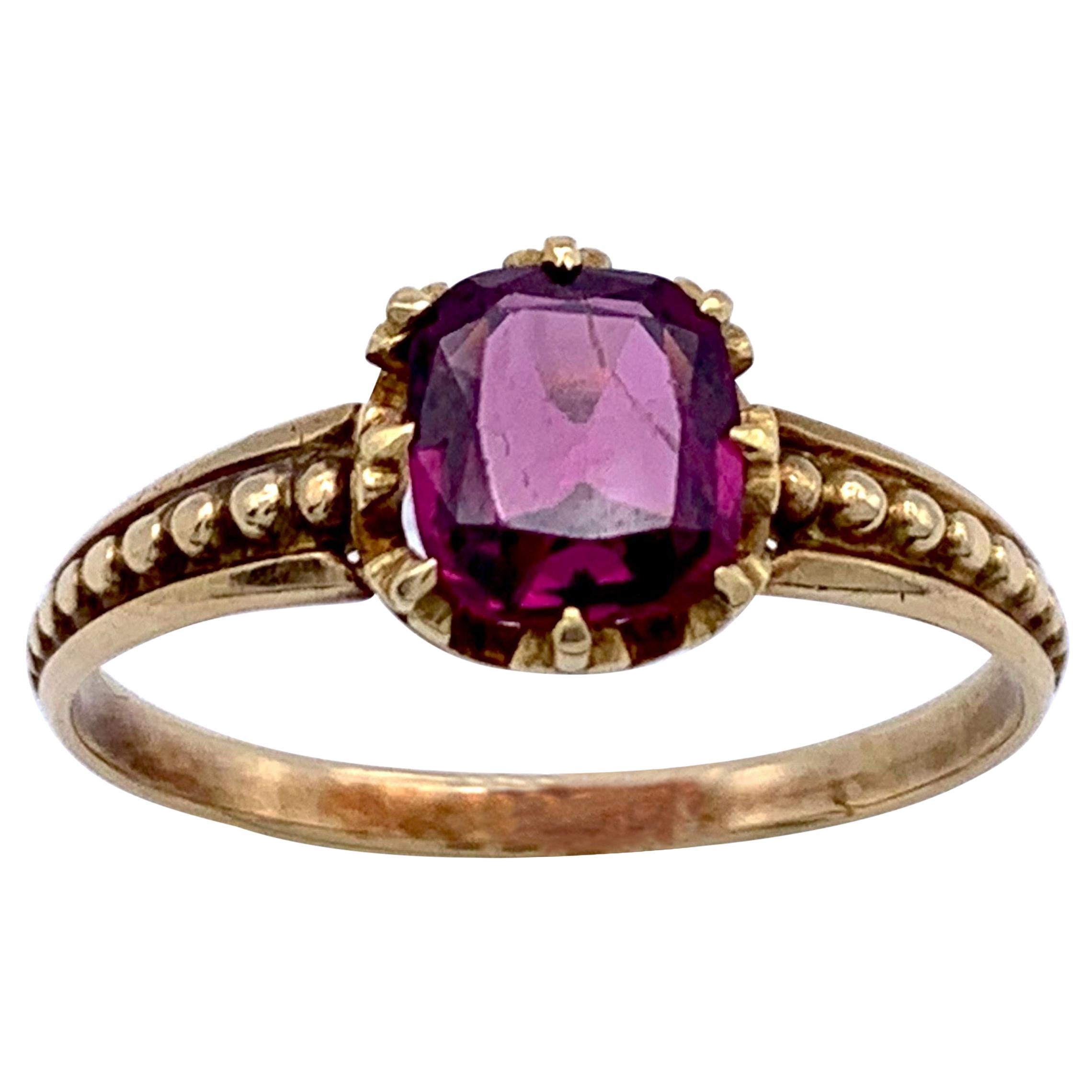 Antique Almandin Garnet Cushion Cut Intensive Dark Pink Violet 14 Karat Ring