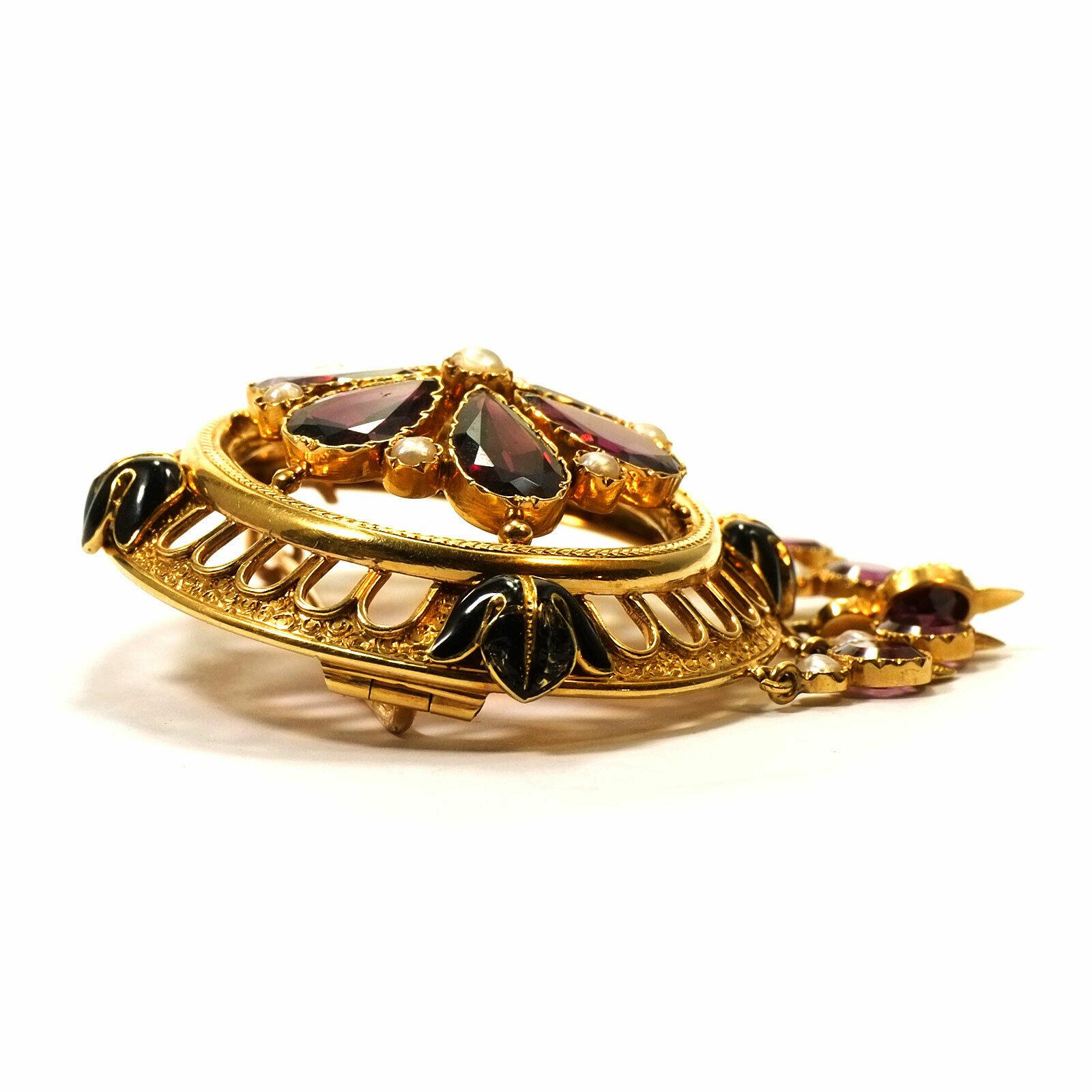 Mixed Cut Antique Almandine Black Enamel 18 Karat Gold Brooch, Paris, circa 1860 For Sale