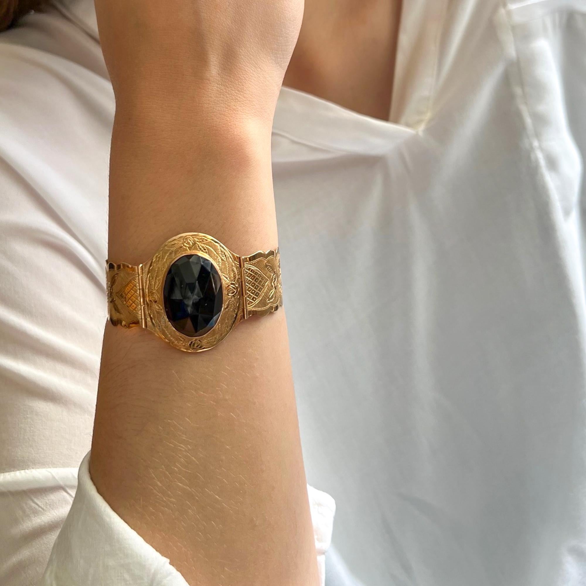 Antikes Almandine-Armband aus Granat und 14K Rosgold mit Gravur (Spätviktorianisch) im Angebot