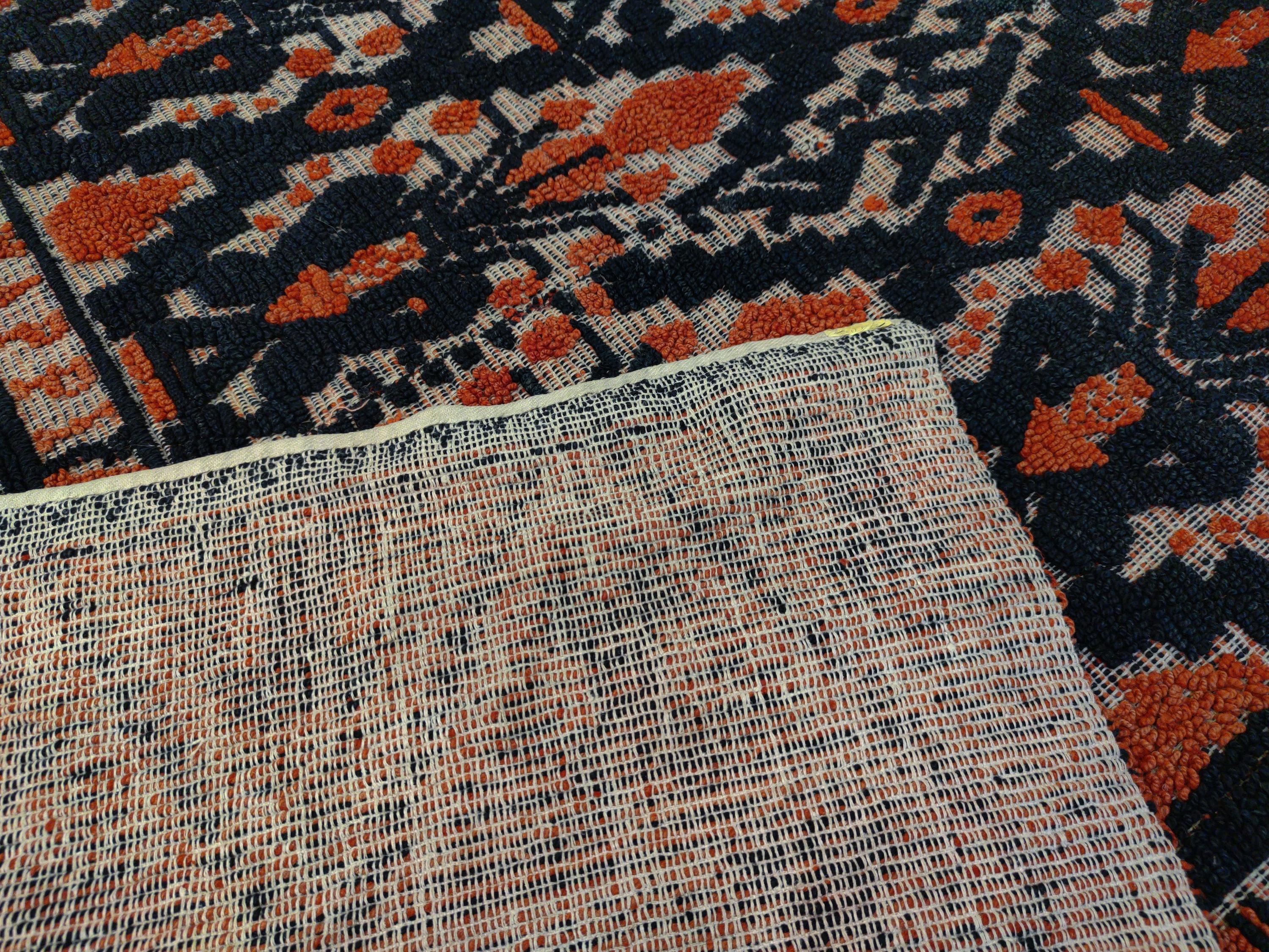 Antiker spanischer texturierter Alujarra-Teppich, signiert und datiert 1891 im Angebot 4