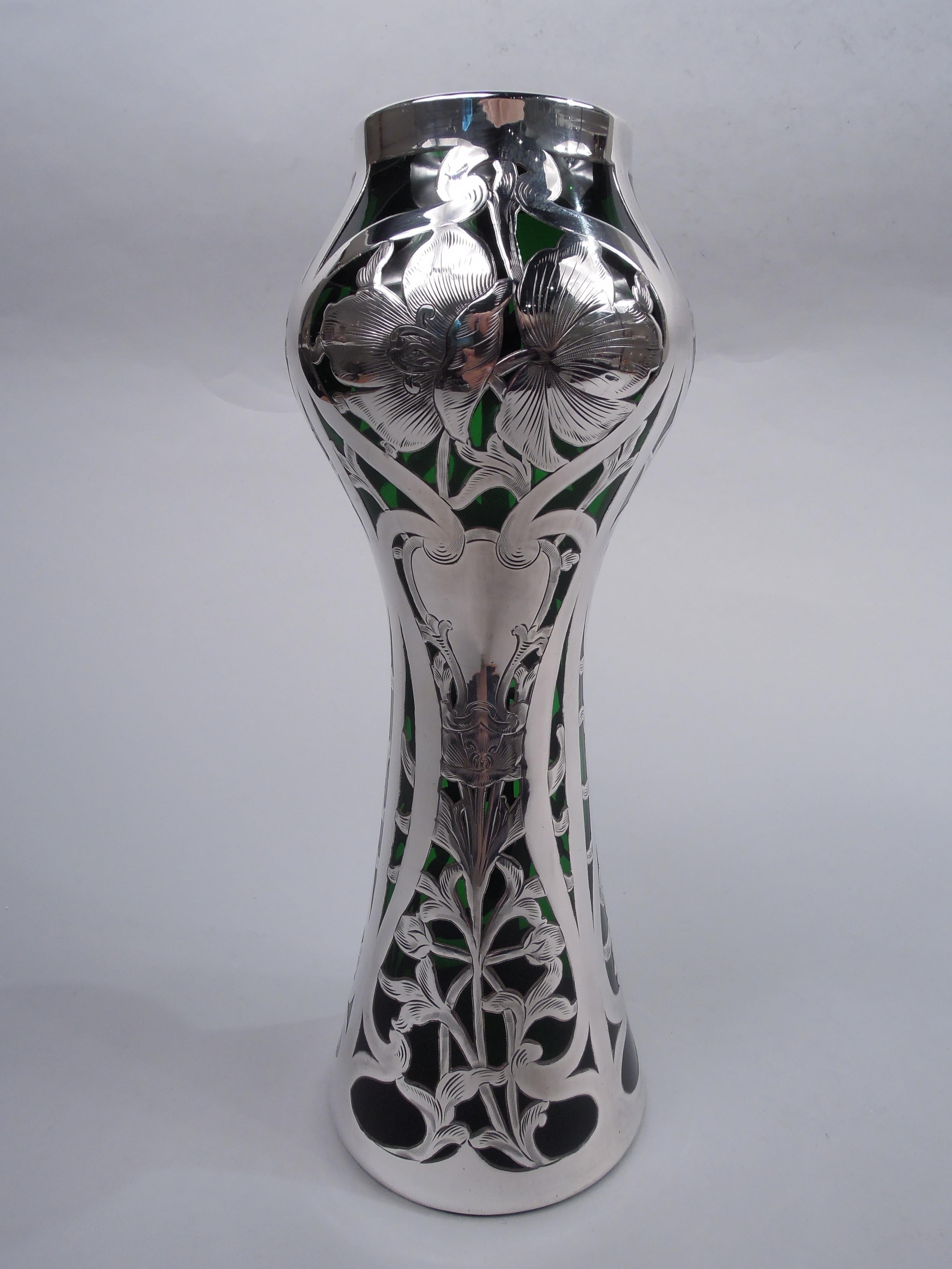 Antique Alvin Art Nouveau Green Silver Overlay Vase In Good Condition In New York, NY