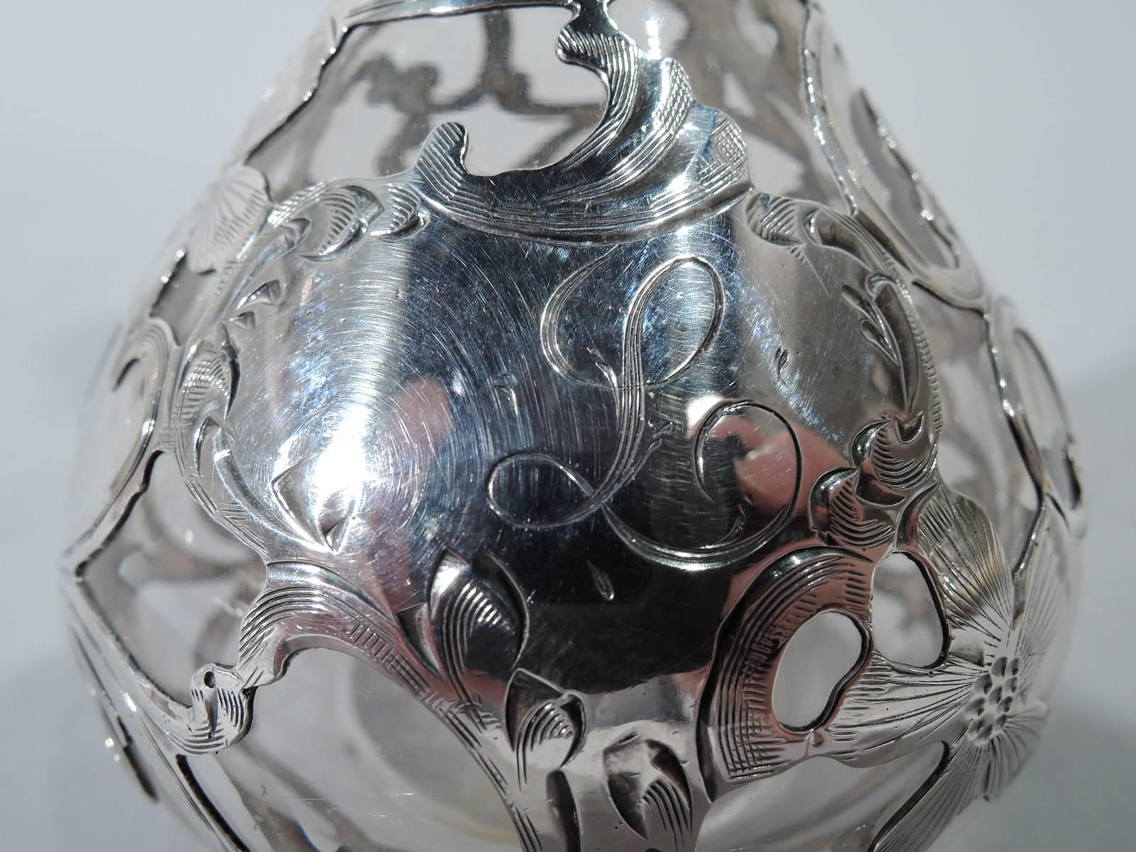 Antique Alvin Art Nouveau Silver Overlay Perfume Bottle In Excellent Condition In New York, NY