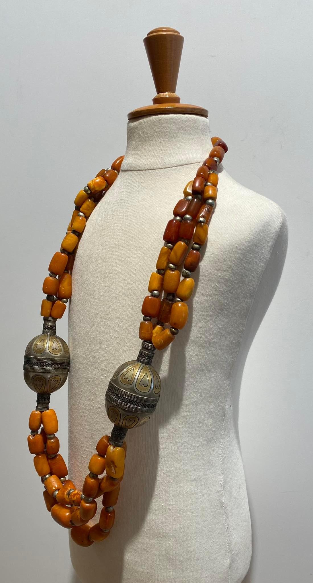  Antique Amber Necklace Yemen Afghanistan 18/19th Century Islamic Art silver  For Sale 5