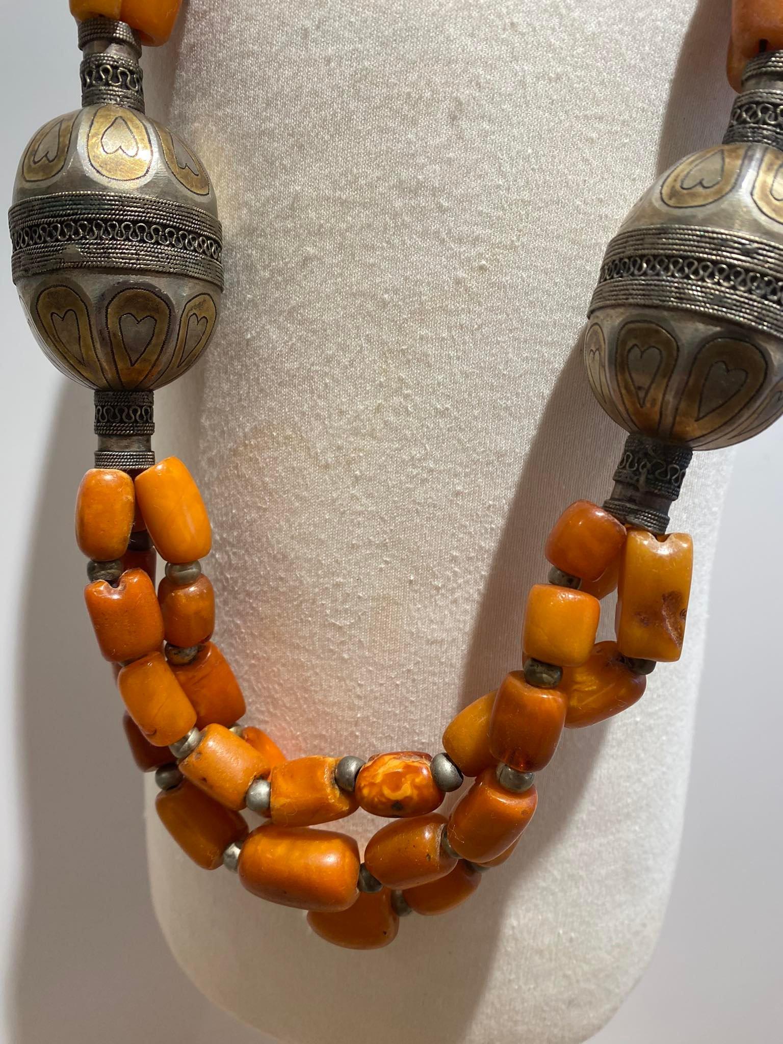  Antique Amber Necklace Yemen Afghanistan 18/19th Century Islamic Art silver  For Sale 11