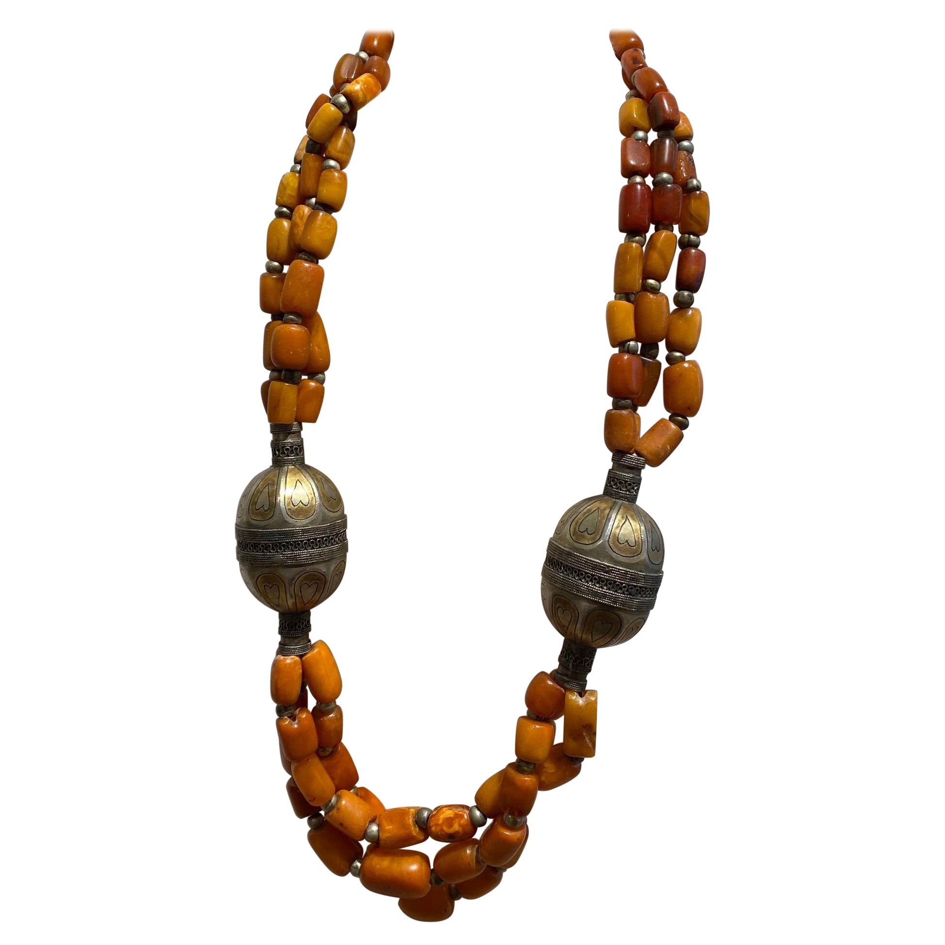 Antique Amber Necklace Yemen Afghanistan 18/19th Century Islamic Art silver For Sale