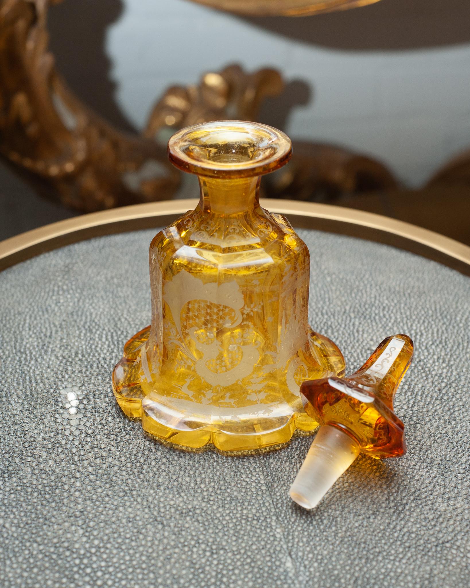 Antique Amber Orange Bohemian Cut Crystal Perfume Bottle with Lid In Good Condition In Toronto, ON