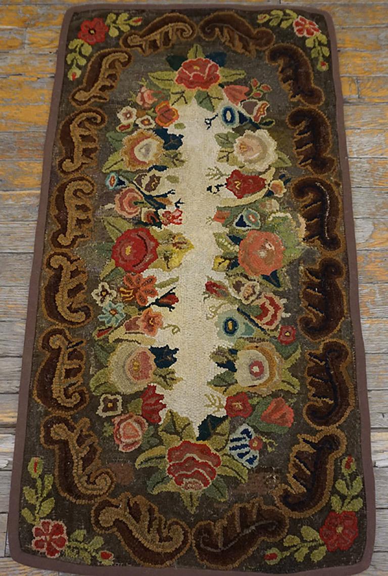 Hand-Woven Late 19th Century American Hooked Rug ( 1'8