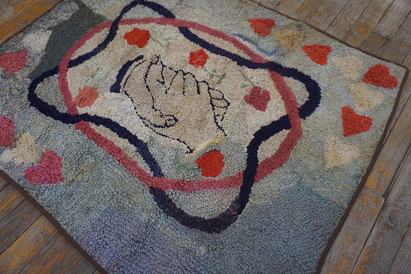 Mid-20th Century Early 20th Century American Hooked Rug ( 2'9