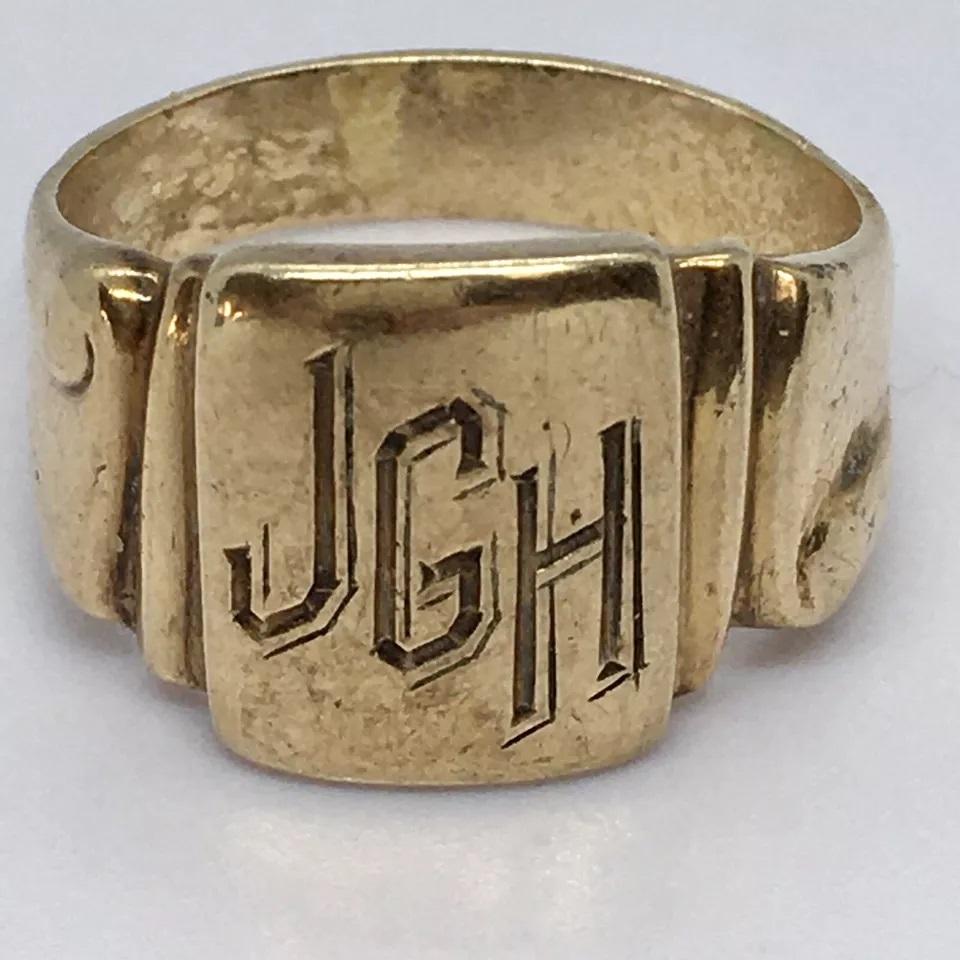 Antique American 10K GOLD SIgnet RIng 5.6 Gram Size 11 Engraved JGH In Good Condition For Sale In Los Angeles, CA