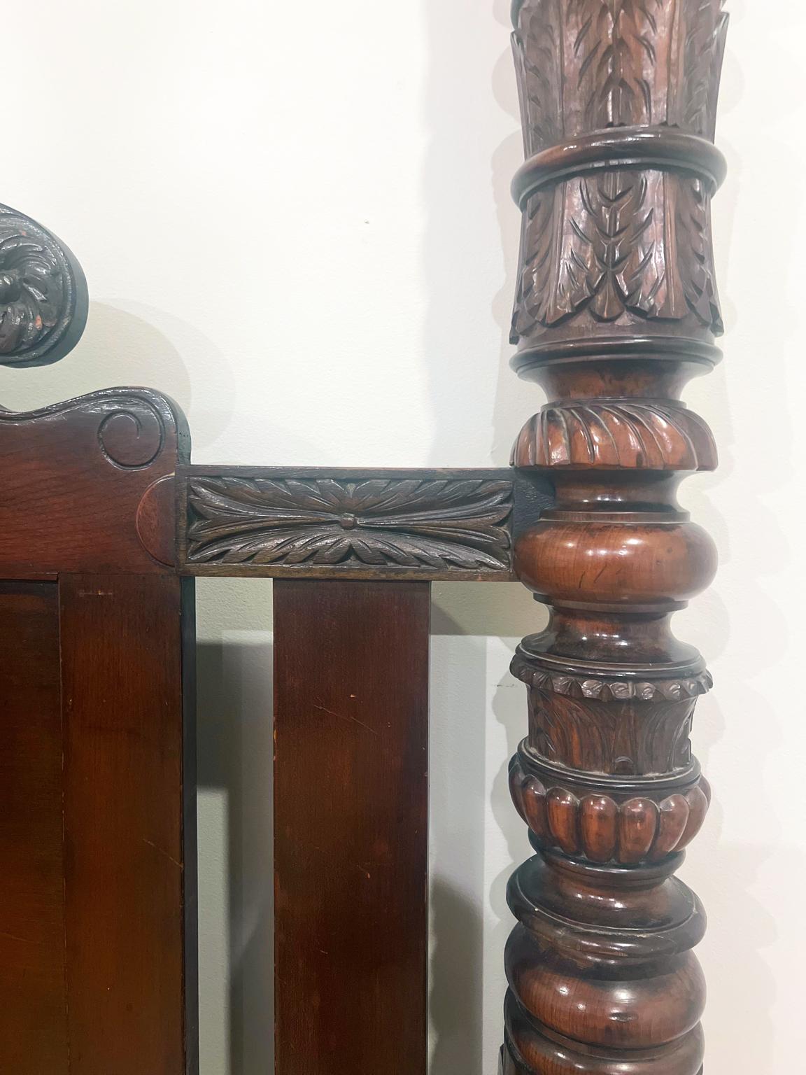 Antique American 4 Poster Acanthus Carved Southern Bed in Mahogany, c. 1820 For Sale 1