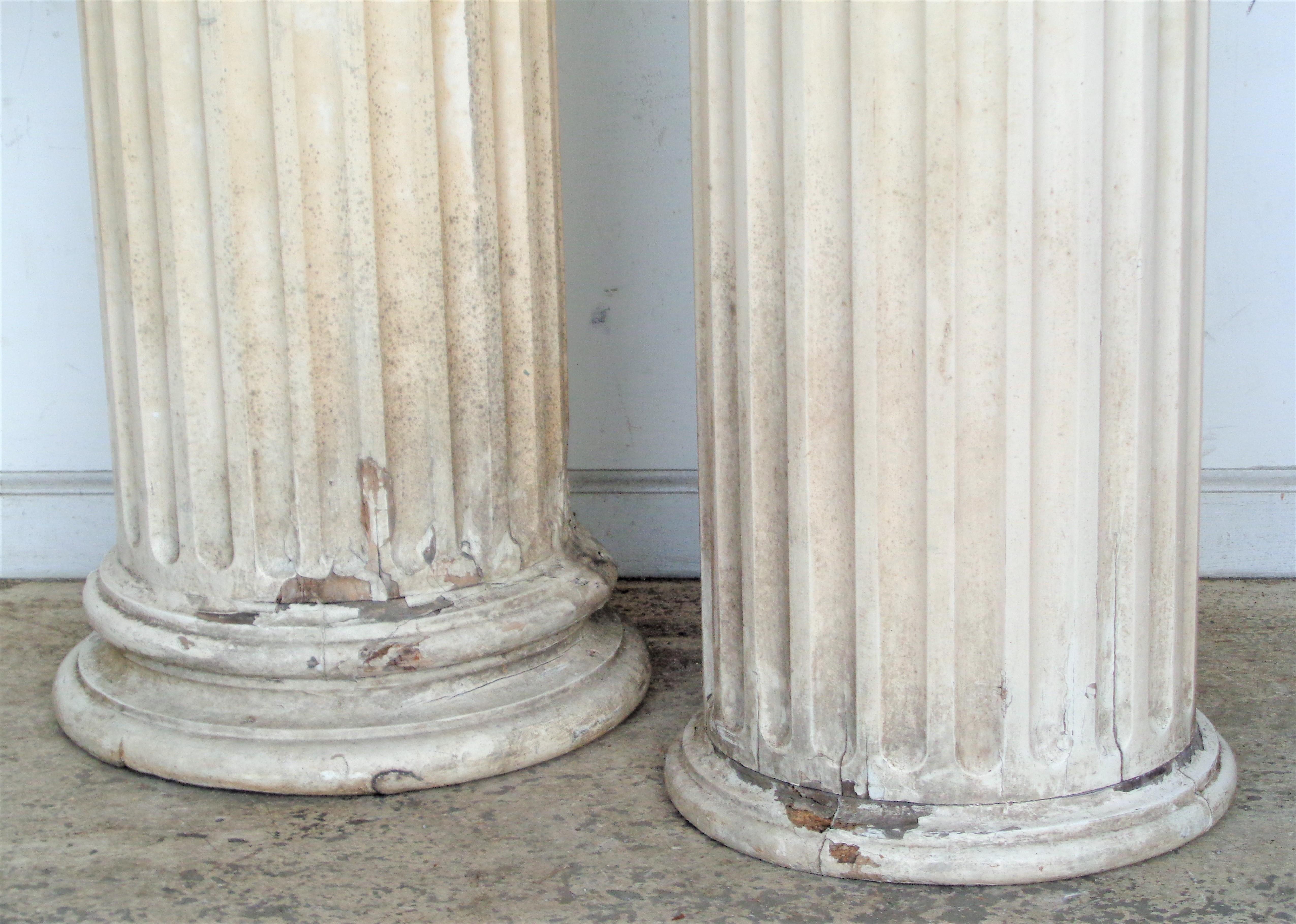 Anciennes colonnes architecturales américaines en bois cannelé Bon état - En vente à Rochester, NY