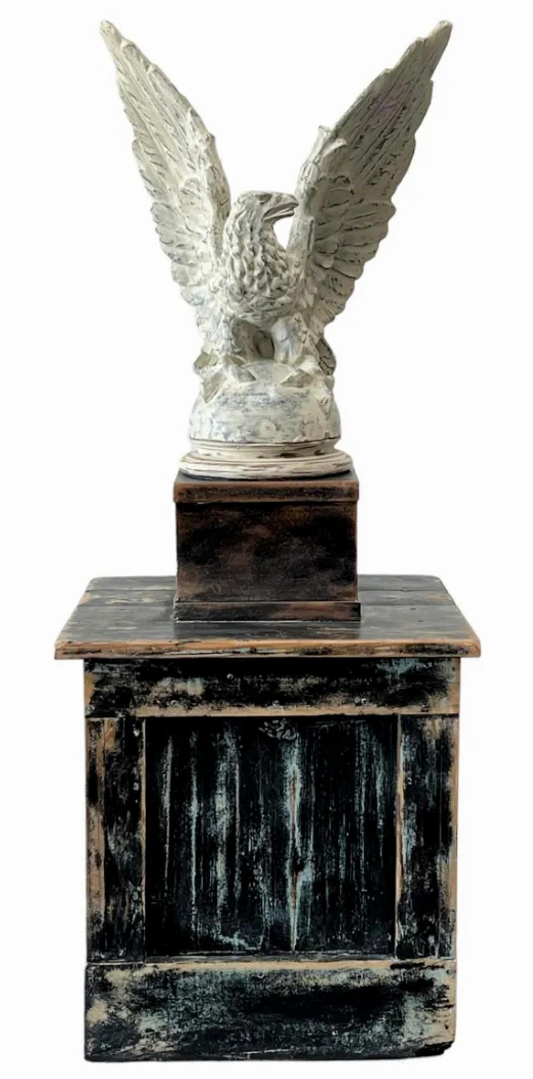 Make a statement with this most impressive patriotic antique American architectural painted metal eagle finial on later wooden base. 

Late 19th / early 20th century, United States, the large stately figural decorative building element depicting