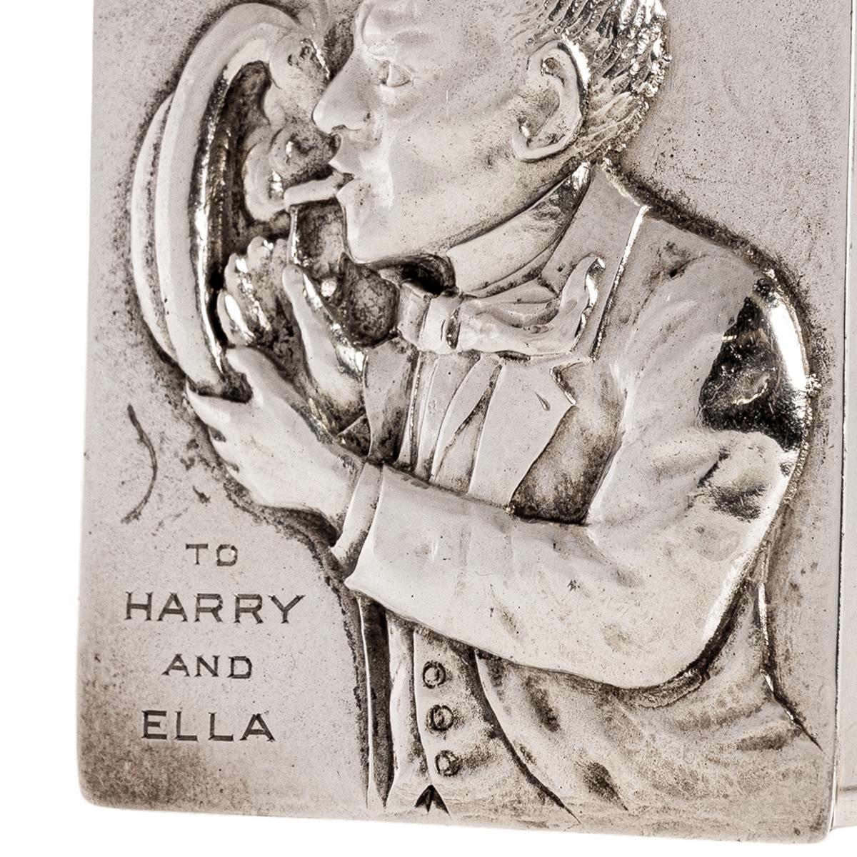 Early 20th Century Antique American Art Deco Sterling Silver Novelty Repoussé Cigarette Box 1925 For Sale