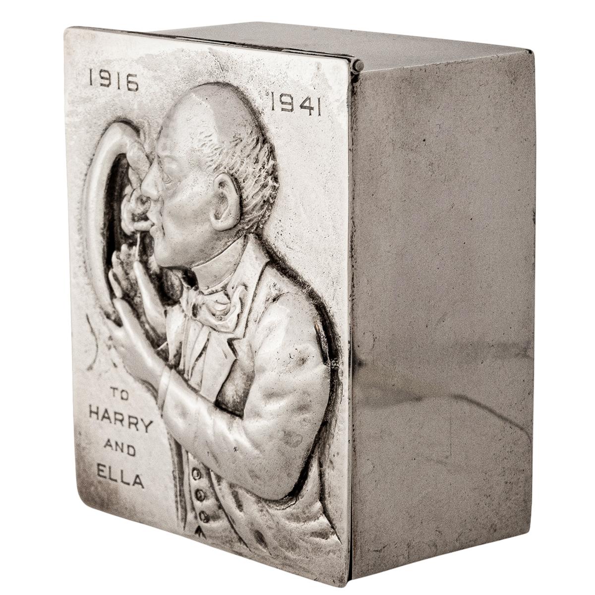 Antique American Art Deco Sterling Silver Novelty Repoussé Cigarette Box 1925 For Sale 2
