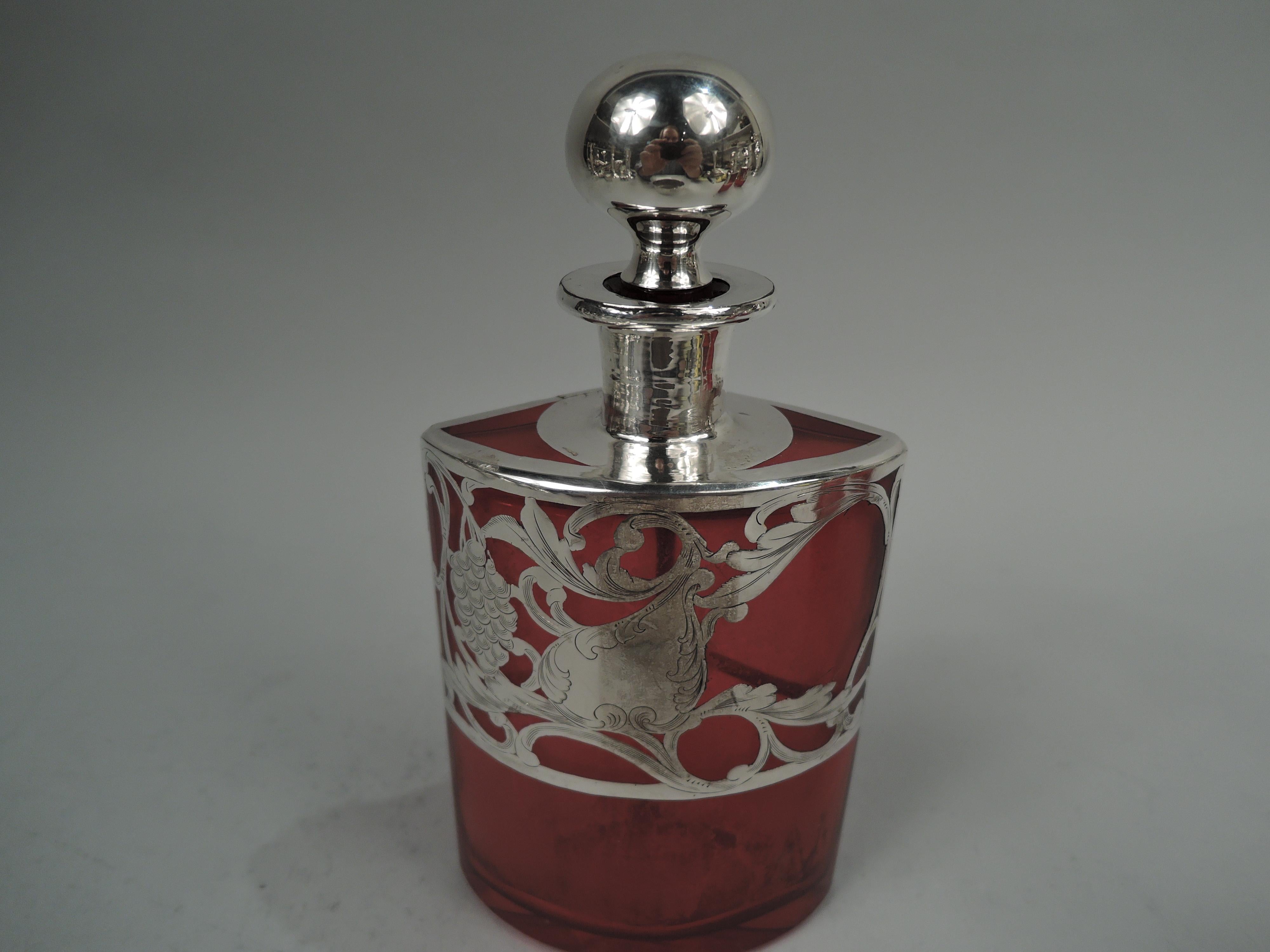 Antique American Art Nouveau Silver Overlay Red 3 Bottle Perfume Set In Excellent Condition In New York, NY