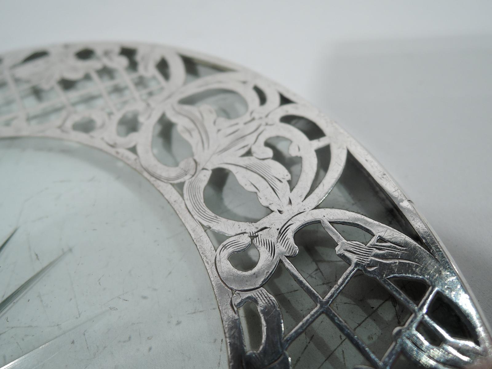 Antique American Art Nouveau Silver Overlay Trellis Trivet In Good Condition In New York, NY