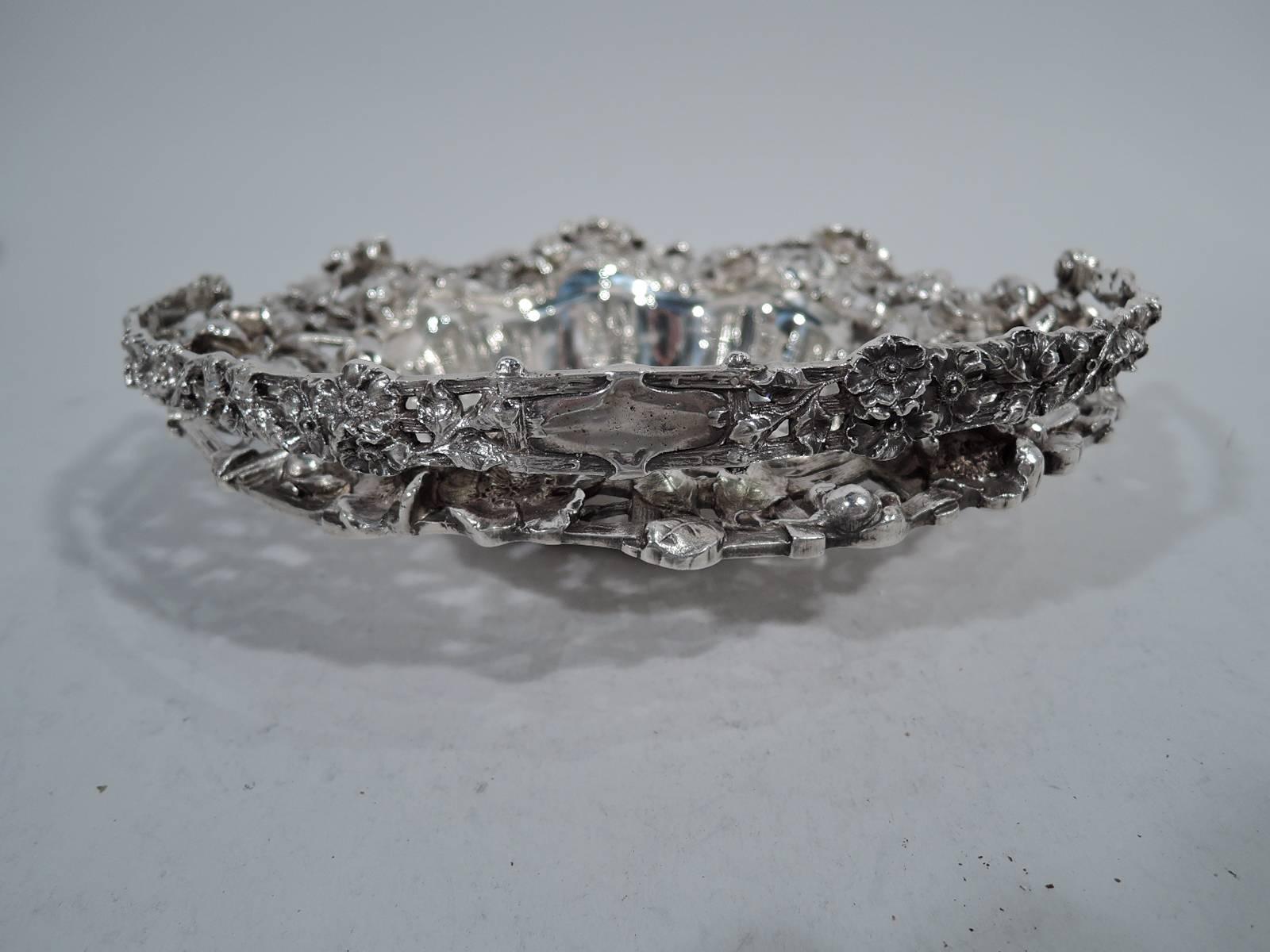 Antique American Art Nouveau Sterling Silver Flower Basket In Excellent Condition In New York, NY