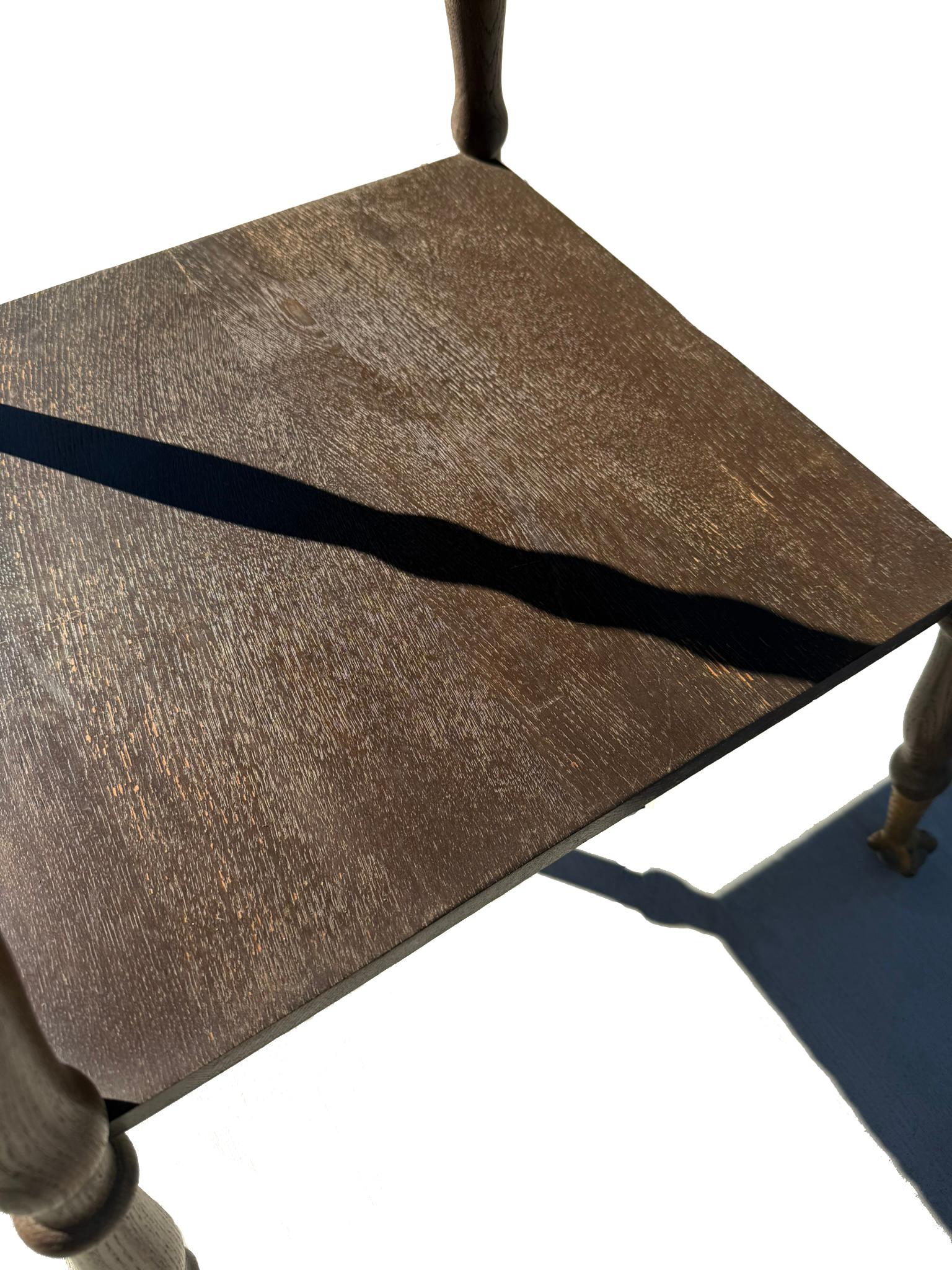 Bois Ancienne table de salon américaine Ball and Claw en bois massif en vente