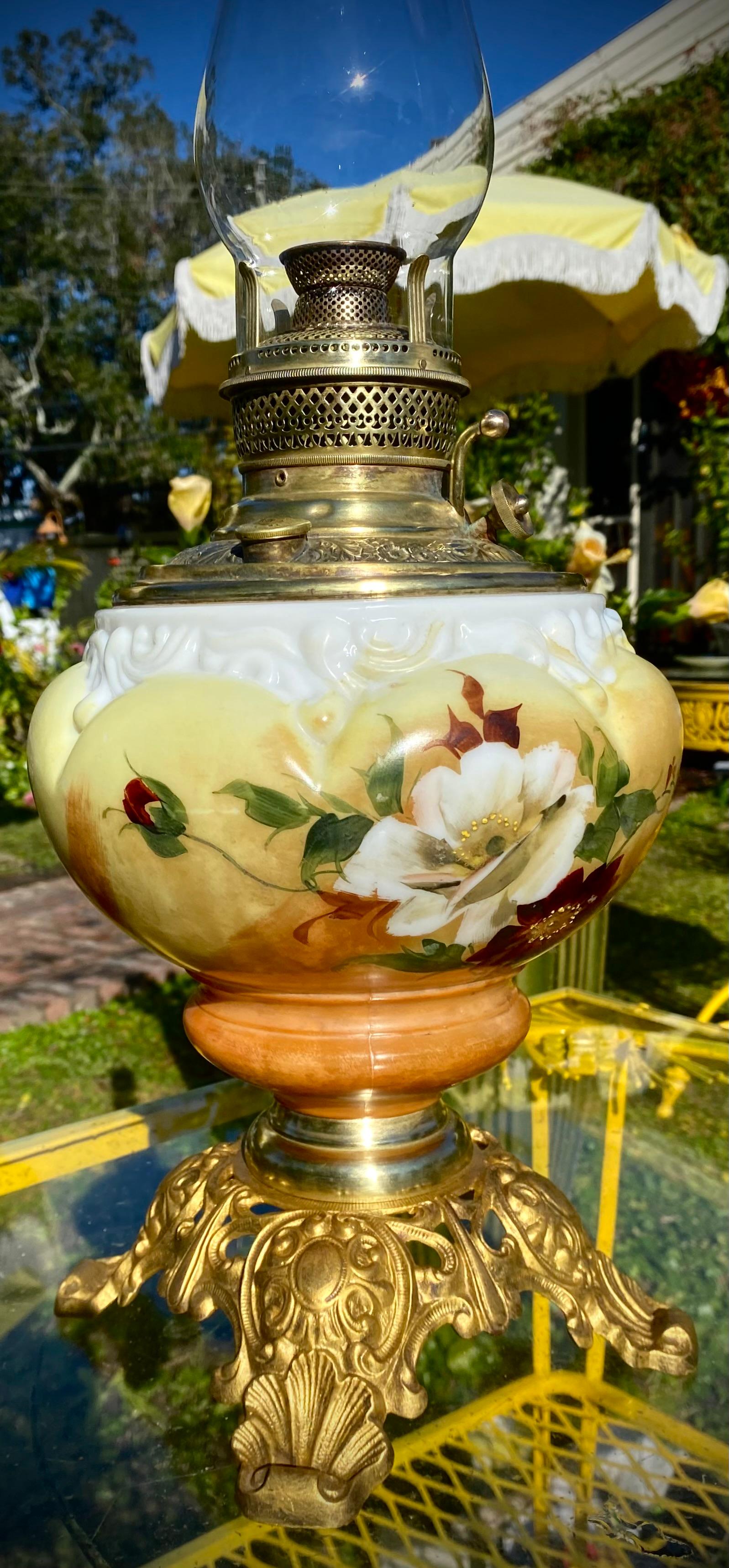 Lampe à huile de banquet victorienne 