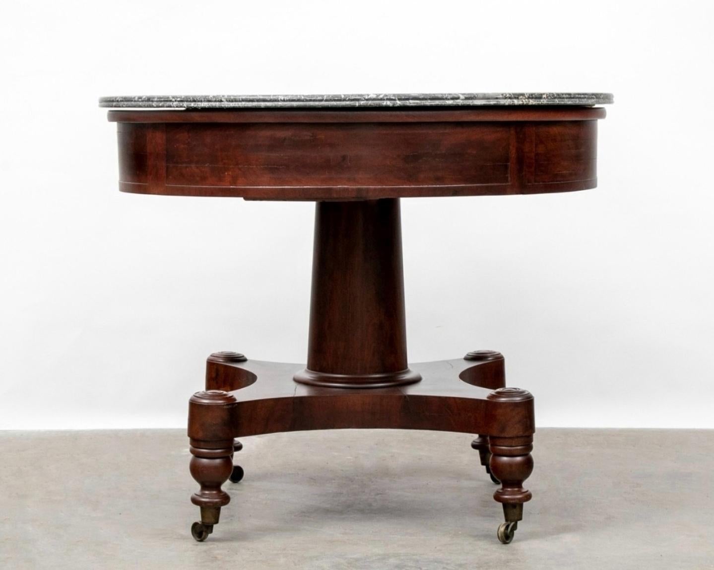 Antique American Boston Classical Mahogany Pedestal Center Table For Sale 7