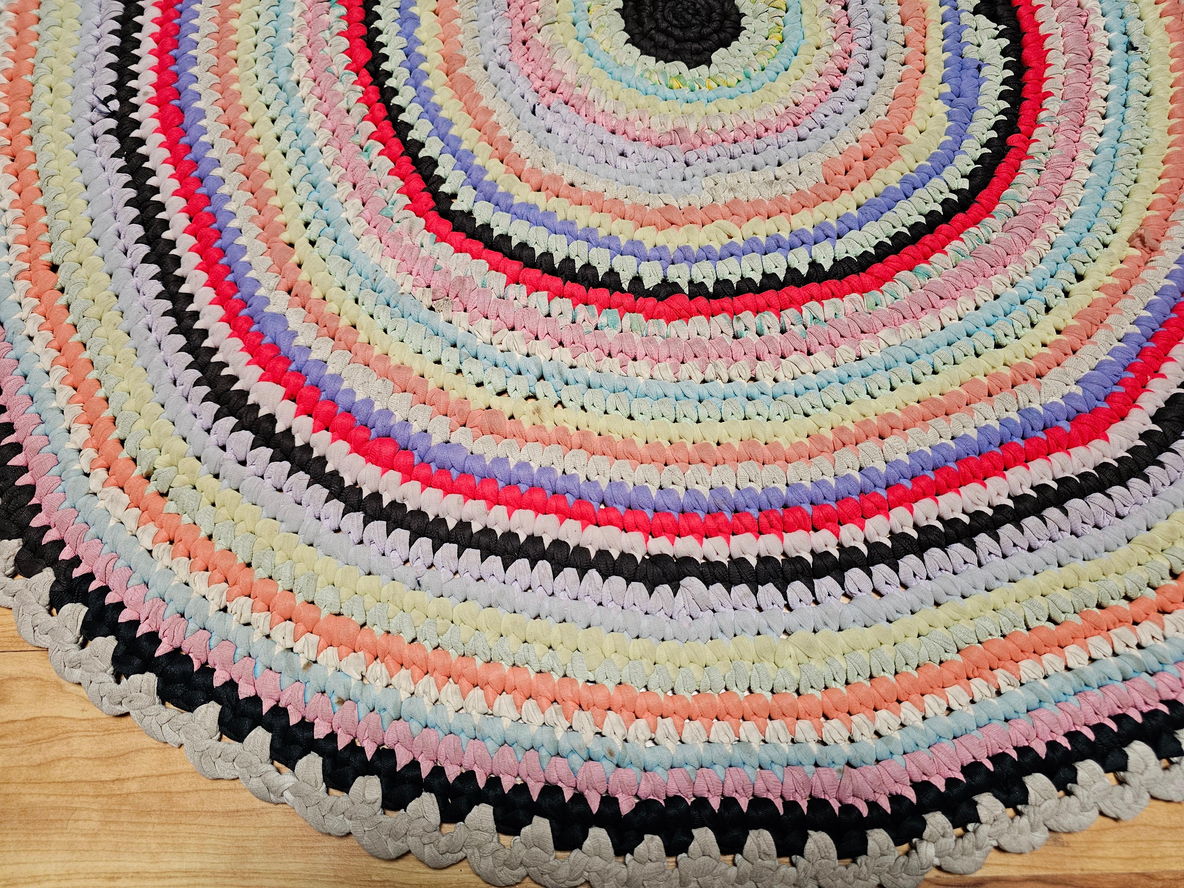 Hand-Crafted Antique American Braided Round Rug in Red, Blue, White, Green, Yellow For Sale