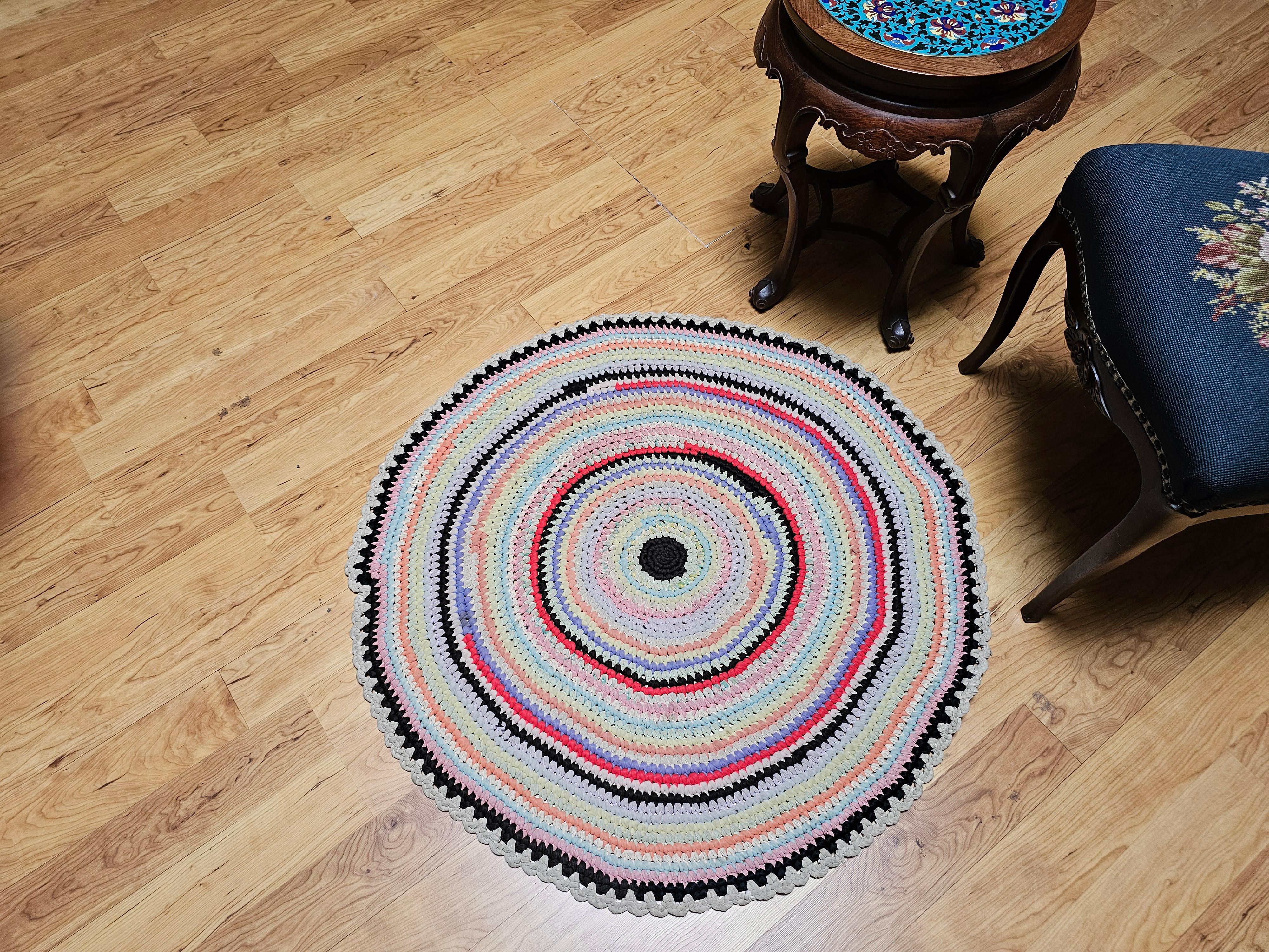 Antique American Braided Round Rug in Red, Blue, White, Green, Yellow For Sale 1
