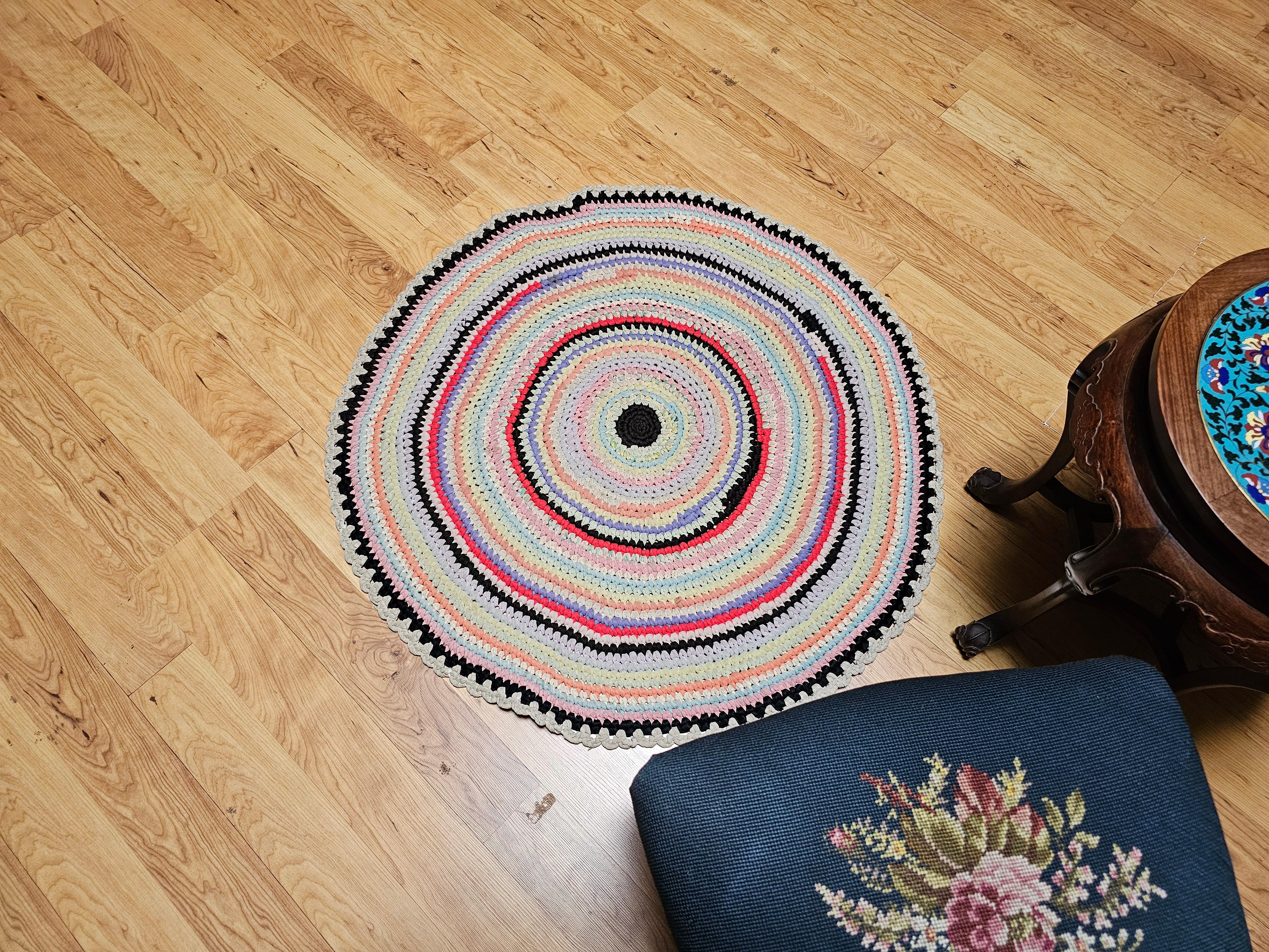 Antique American Braided Round Rug in Red, Blue, White, Green, Yellow For Sale 3