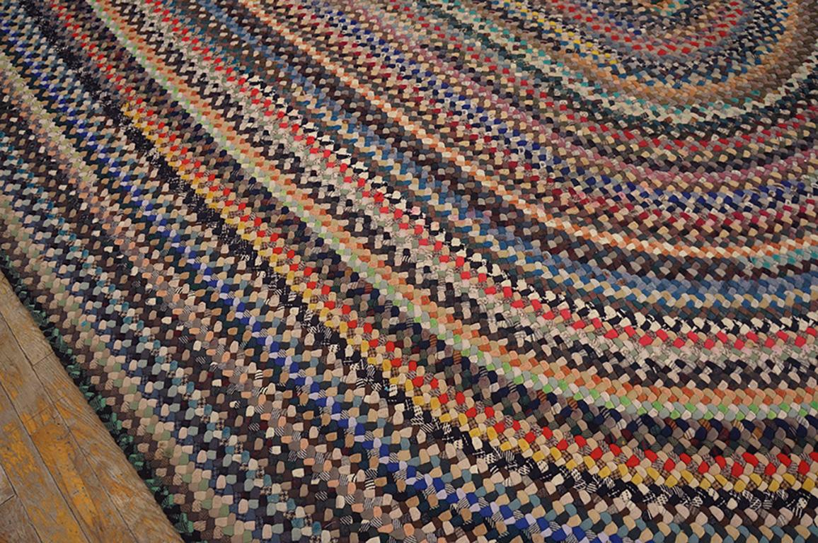 Amerikanischer geflochtener Teppich aus der Mitte des 20. Jahrhunderts ( 10''3 X 14'' - 312 X 467 ) (amerikanisch) im Angebot