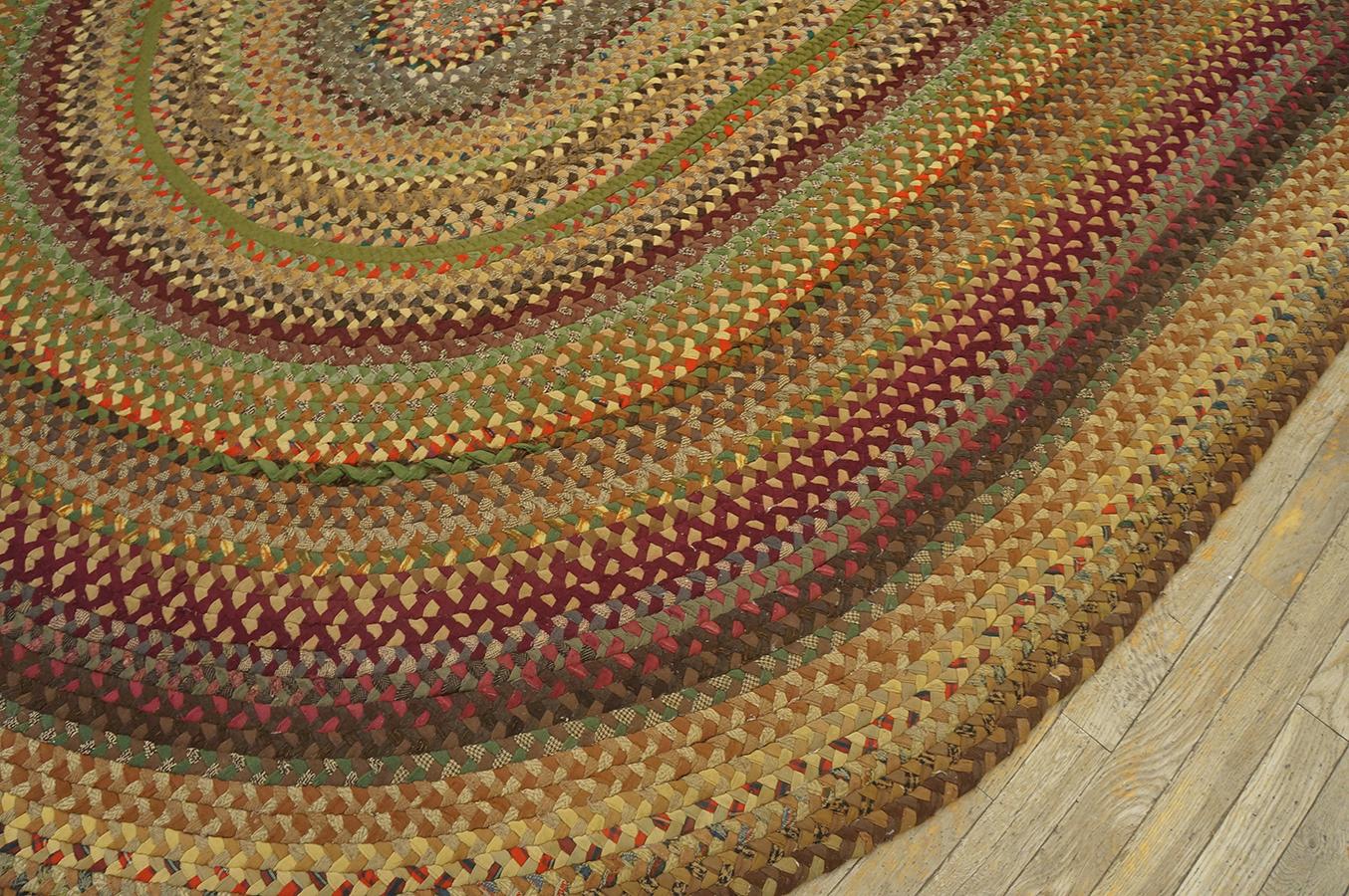 Amerikanischer geflochtener Teppich aus der Mitte des 20. Jahrhunderts ( 1,82 m x 1,82 m – 228 x 320 cm) im Angebot 4
