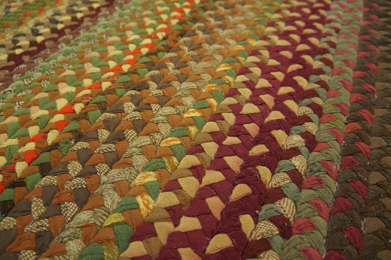 Amerikanischer geflochtener Teppich aus der Mitte des 20. Jahrhunderts ( 1,82 m x 1,82 m – 228 x 320 cm) im Angebot 5