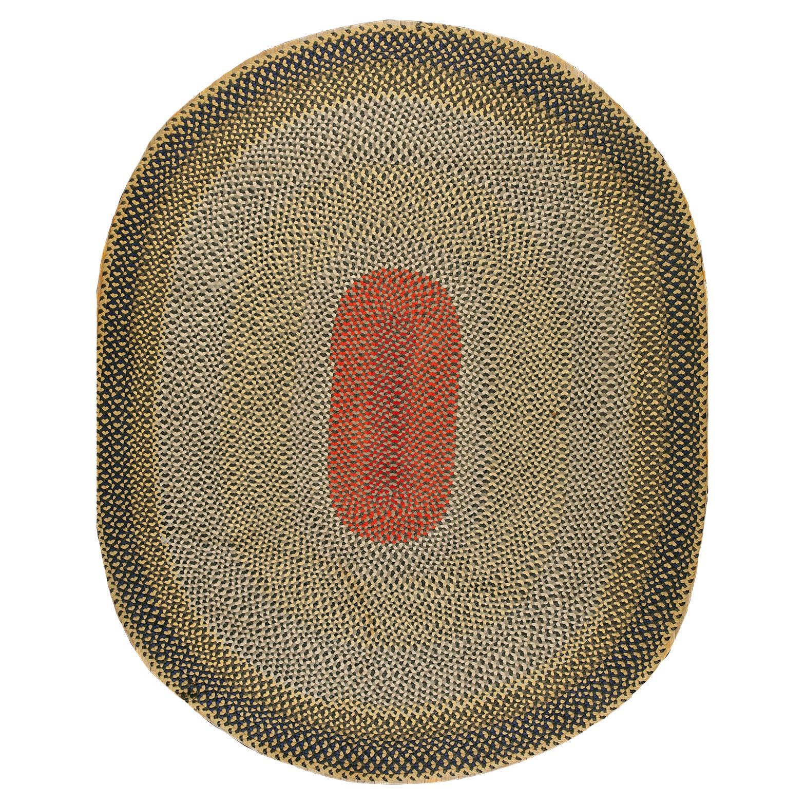 Amerikanischer geflochtener Teppich aus den 1940er Jahren ( 7' 6 Zoll x 9' 2 Zoll - 228 x 279 cm)