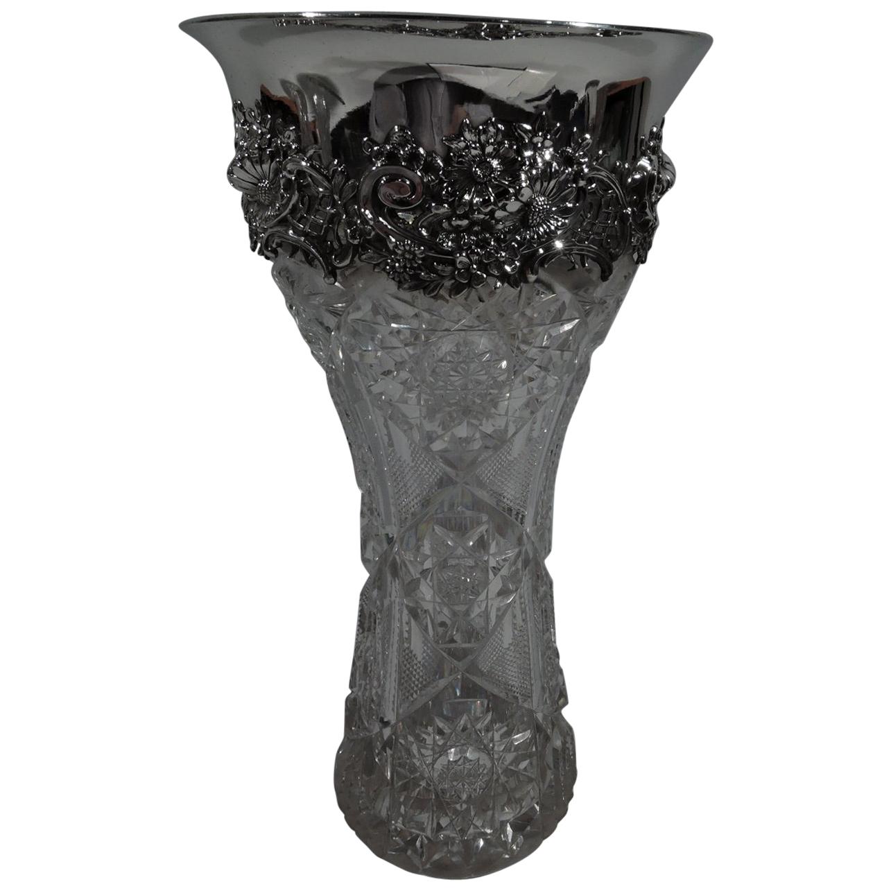 Antike Vase aus amerikanischem Glas mit Brillantschliff und Sterlingsilber