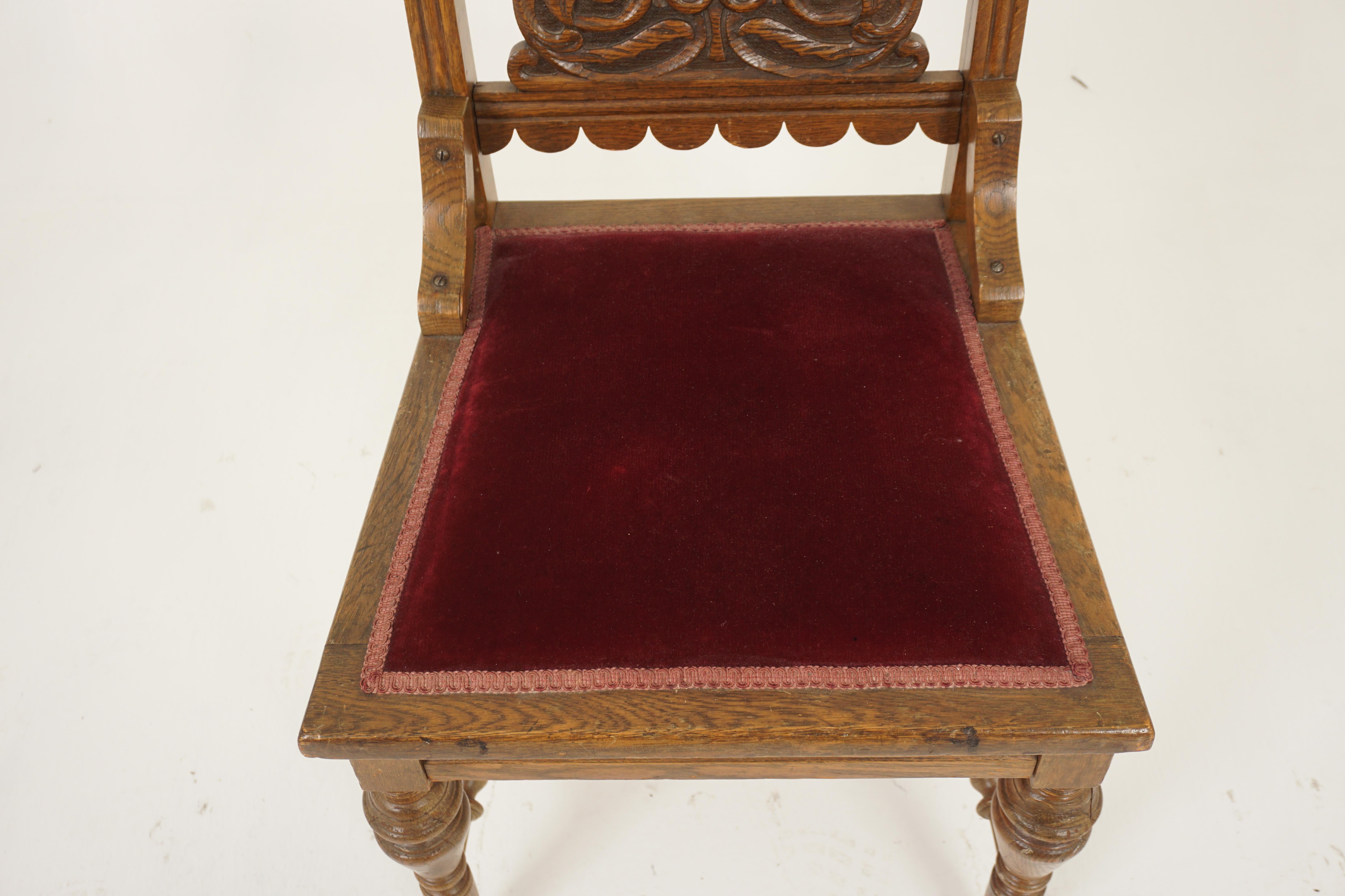 Antique American Carved Oak Hall, Desk, Occasional Chair, America 1900, H1194 In Good Condition For Sale In Vancouver, BC