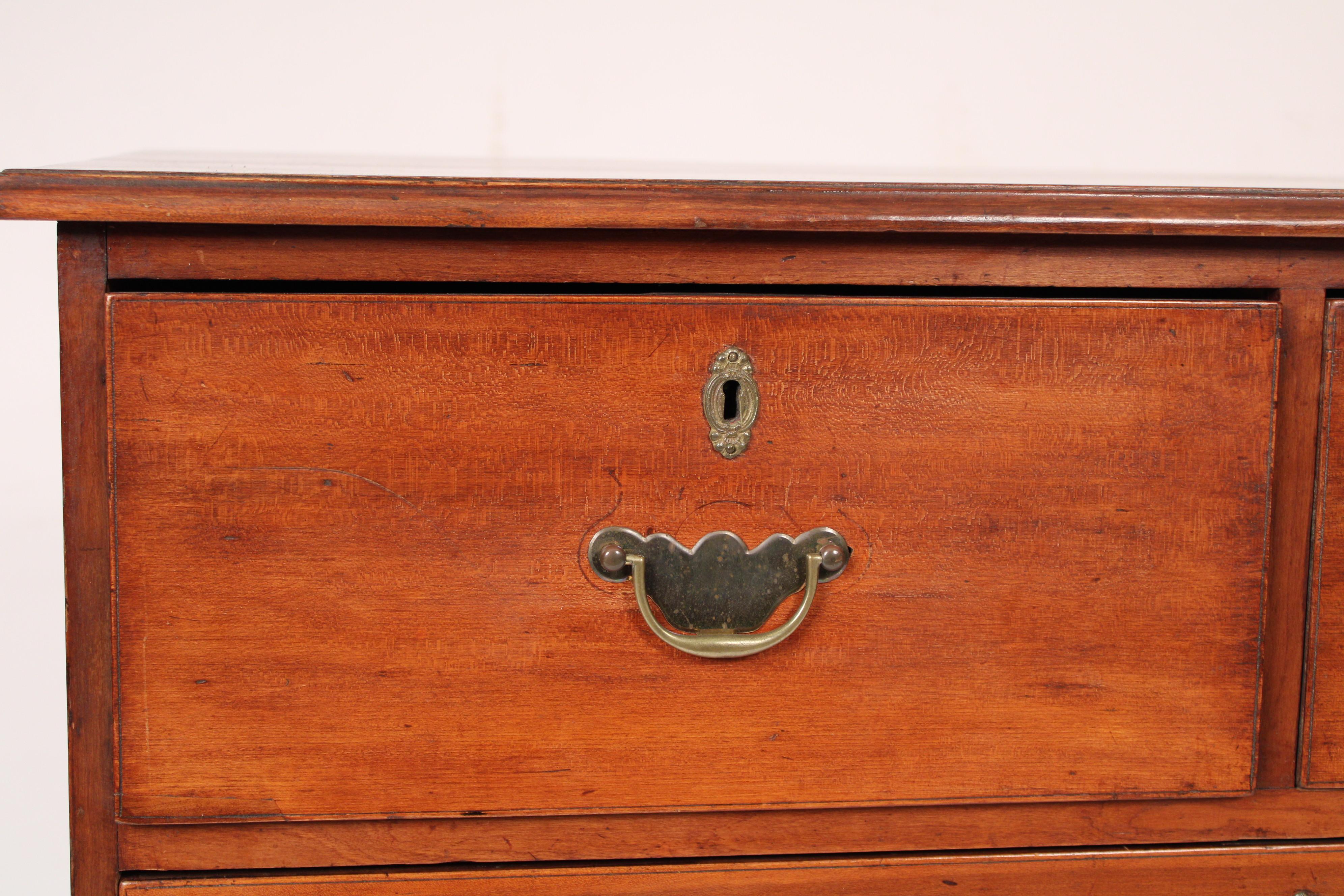 Antique American Cherry Wood Chest of Drawers In Good Condition For Sale In Laguna Beach, CA