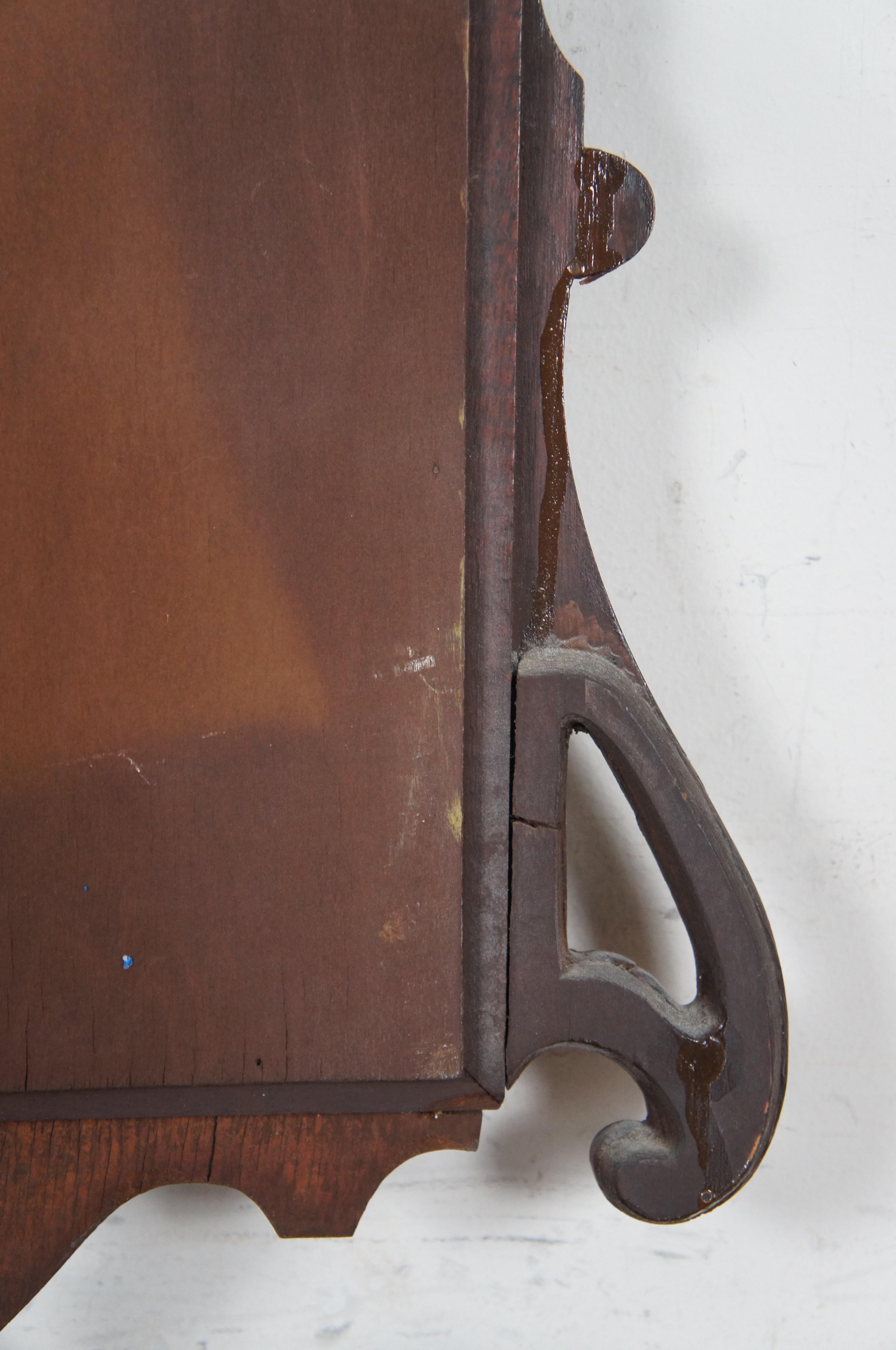 Antique American Chippendale Carved Mahogany Eagle Vanity Mirror 32