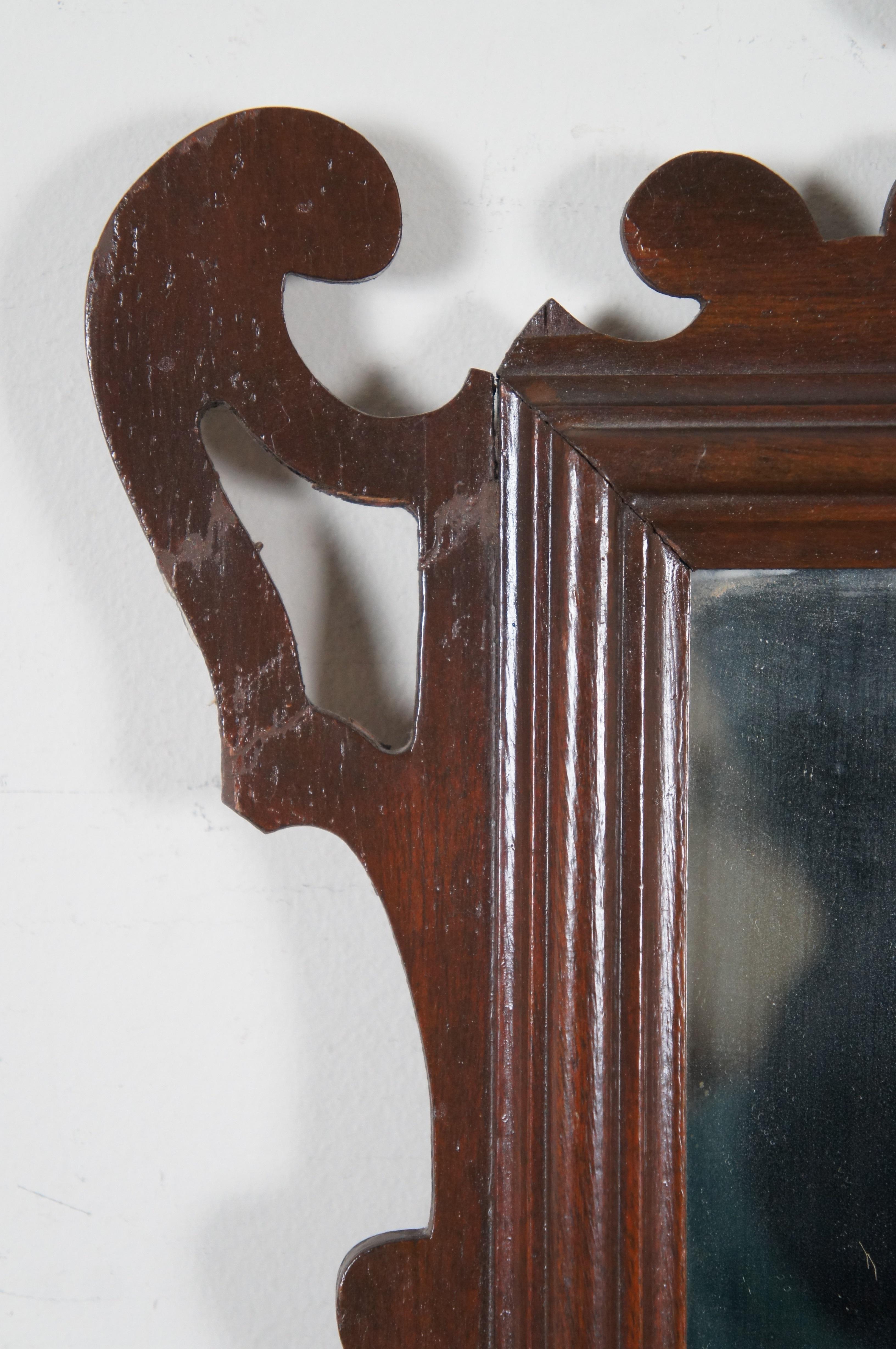 20th Century Antique American Chippendale Carved Mahogany Eagle Vanity Mirror 32