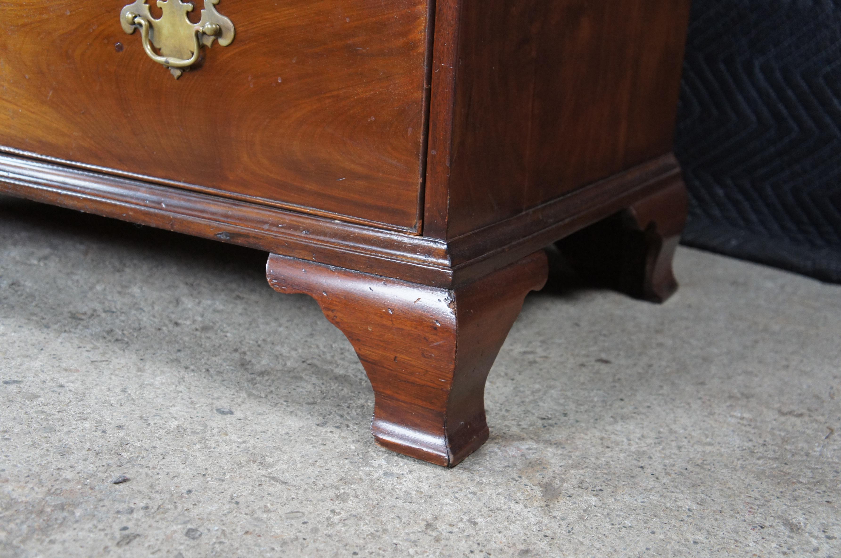 Antike amerikanische Chippendale Mahagoni Truhe auf Brust Highboy Kommode 70
