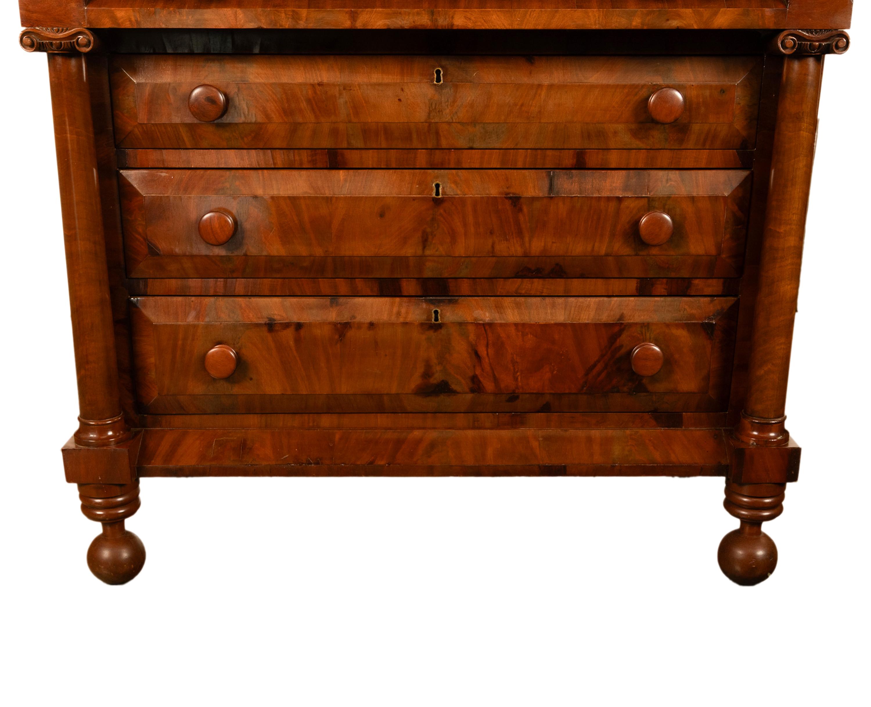 Antique American Classical Mahogany Chest Drawers Dresser Commode New York 1830 For Sale 10