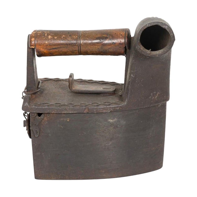 Antique American Country Clothes Iron