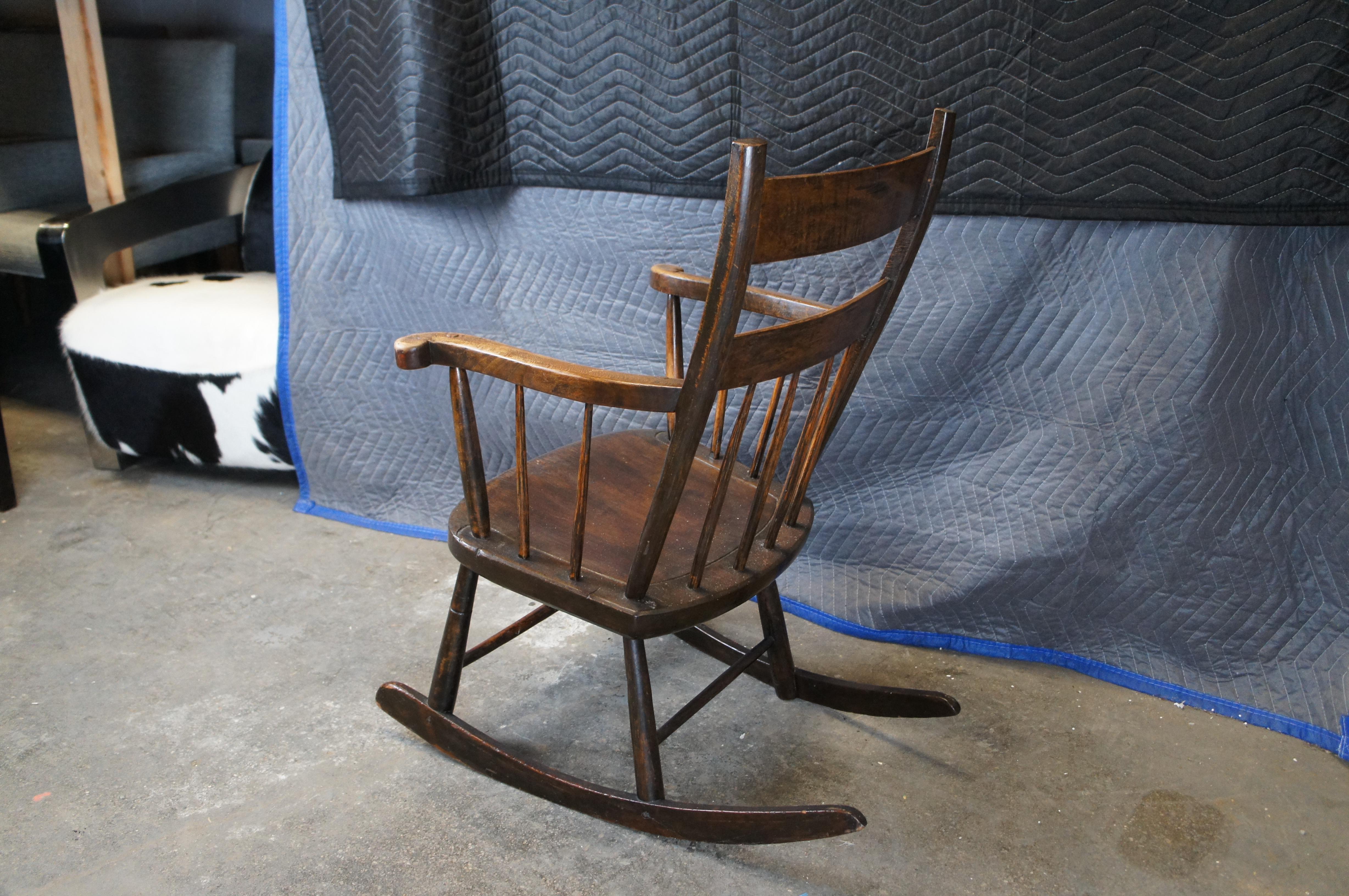 Antique American Country Oak Ladder Slat Back Rocking Armhair Rocker 2