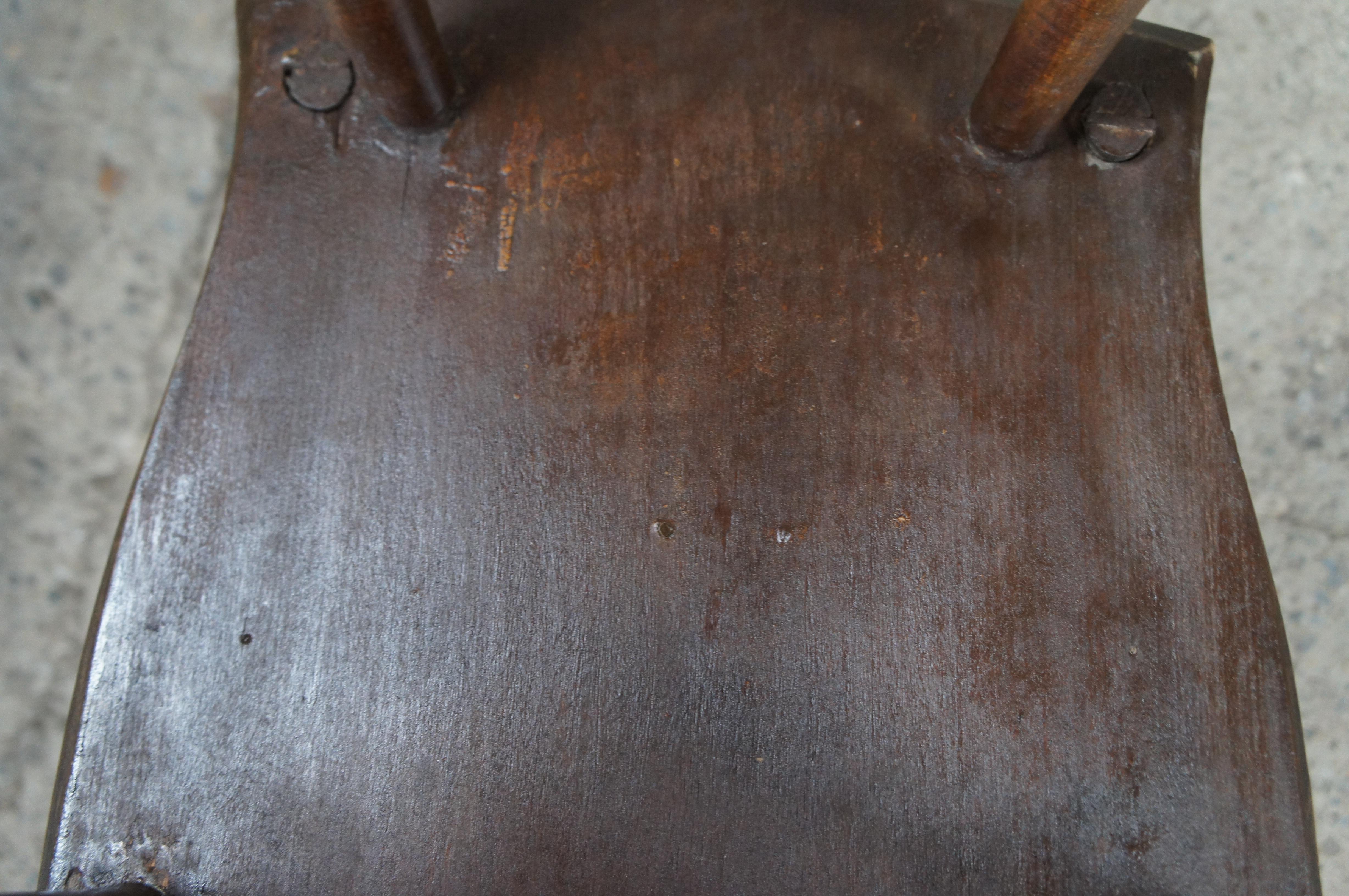 Antique American Country Oak Ladder Stat Back Rocking Chair Rocker For Sale 7