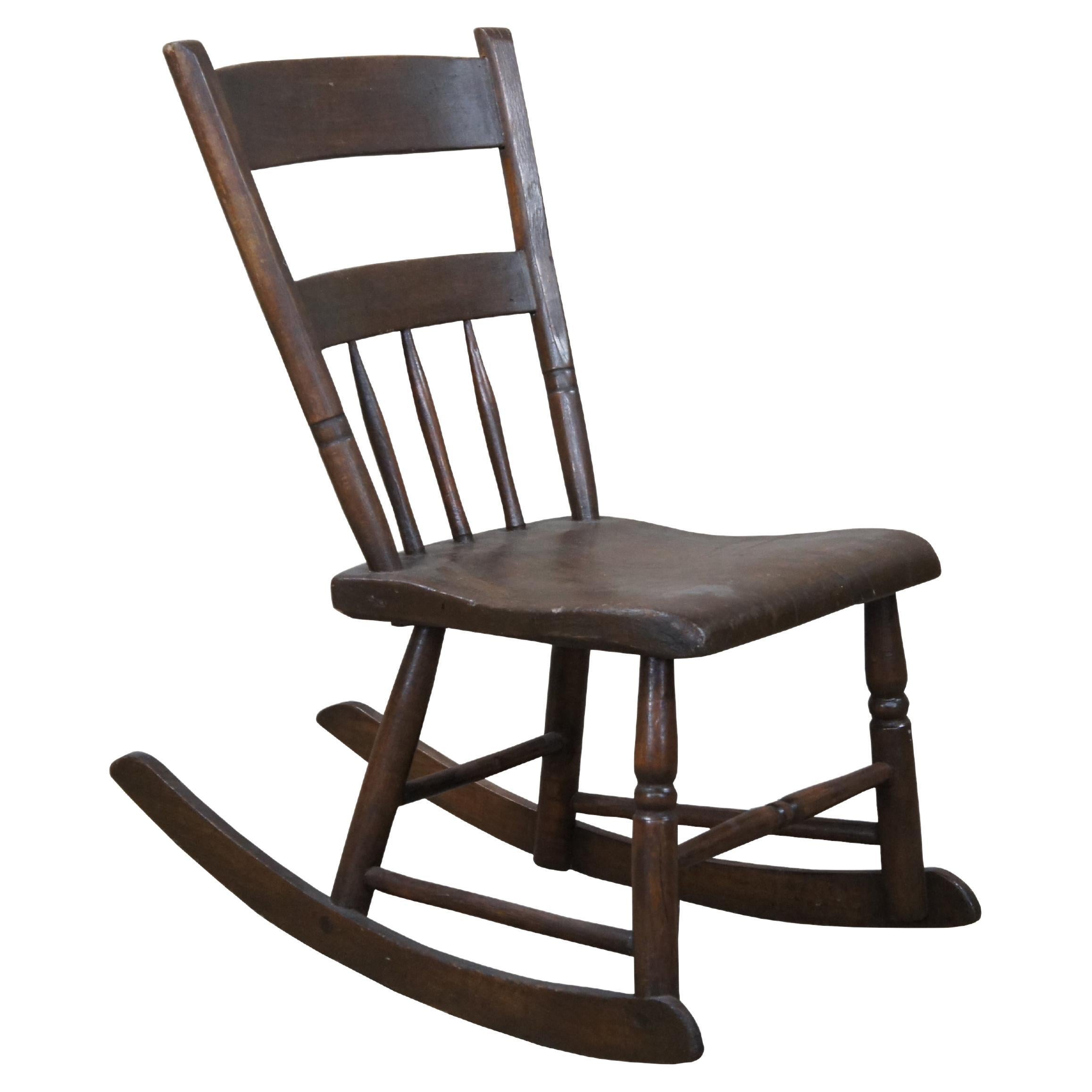 Antique American Country Oak Ladder Stat Back Rocking Chair Rocker