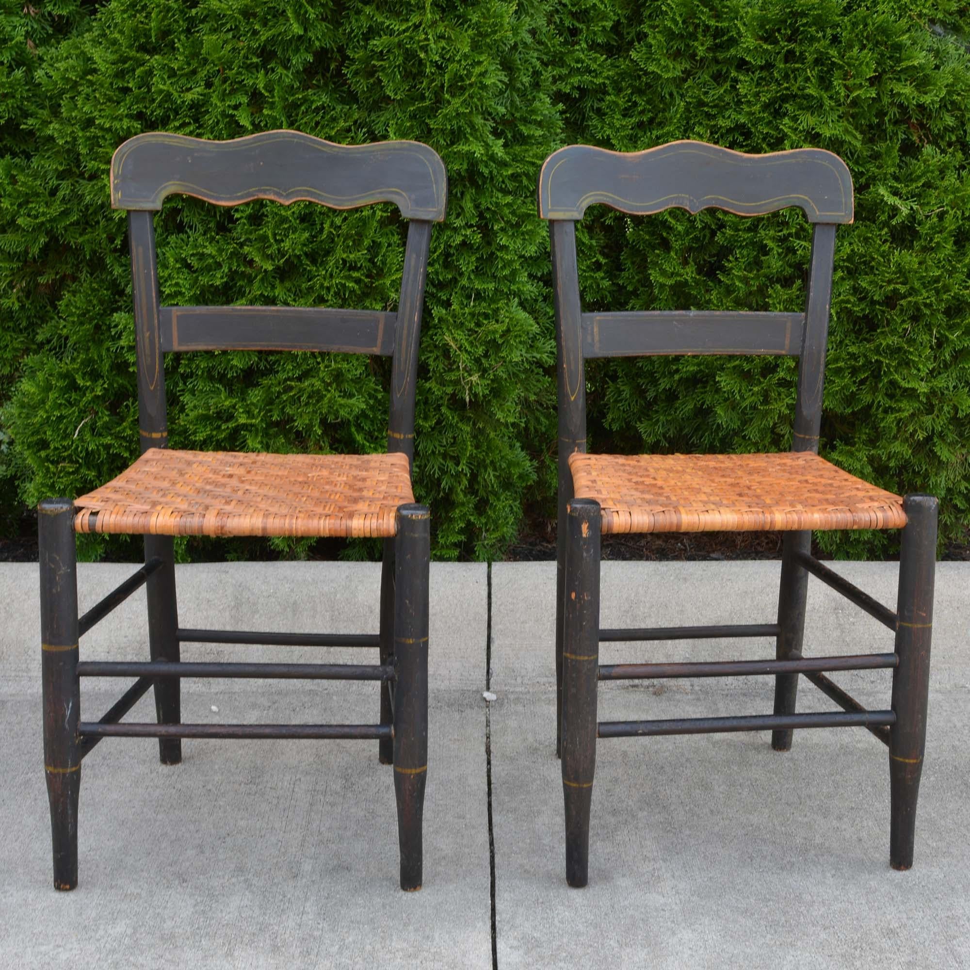 Antique American Country Sheraton Cane Seat Chairs Pair For Sale 6
